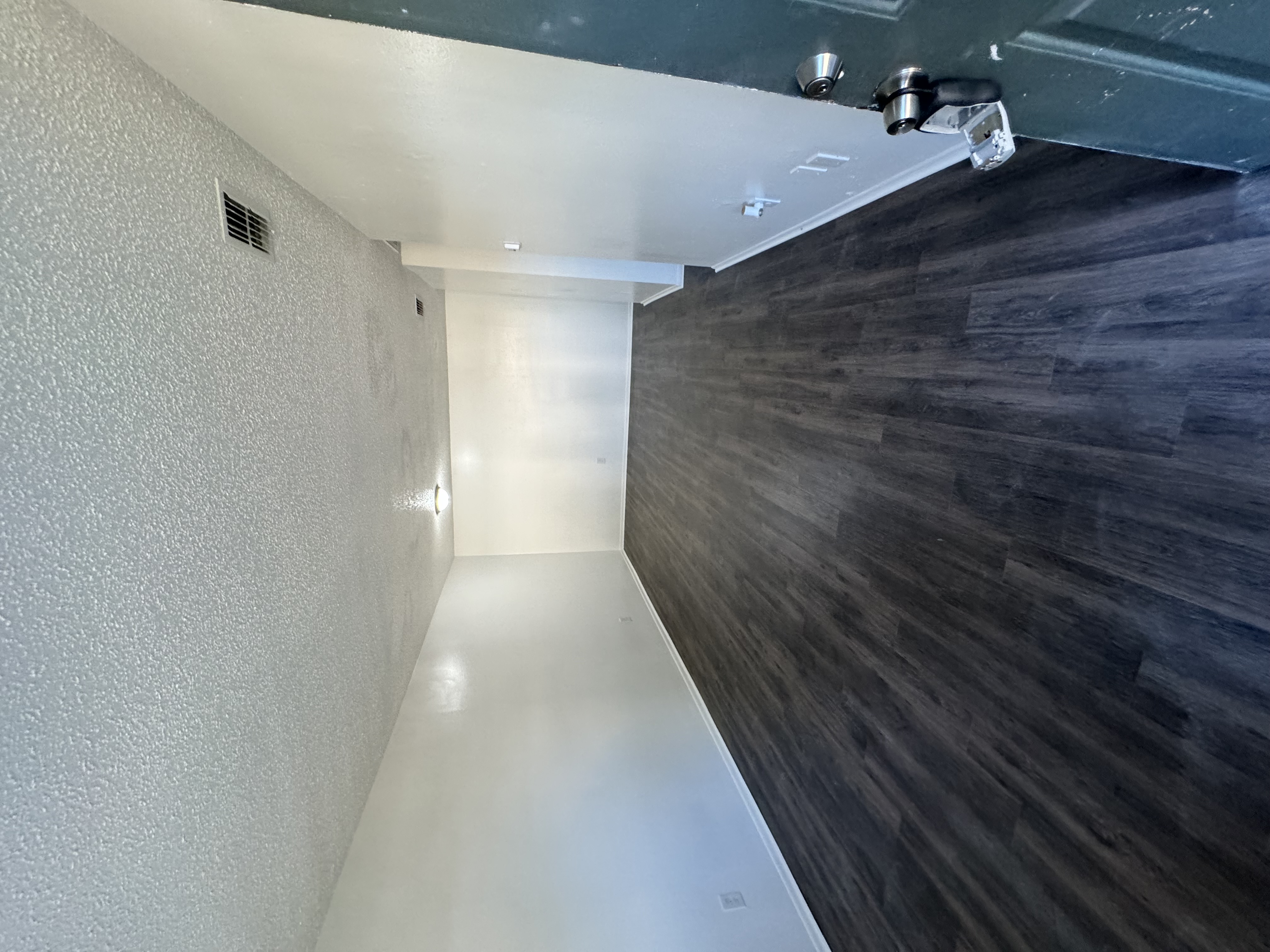 Tampa Condo: 8588 Channelview Cir