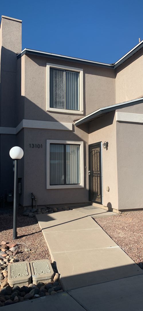 Tucson Condo: 9111 E Broadway