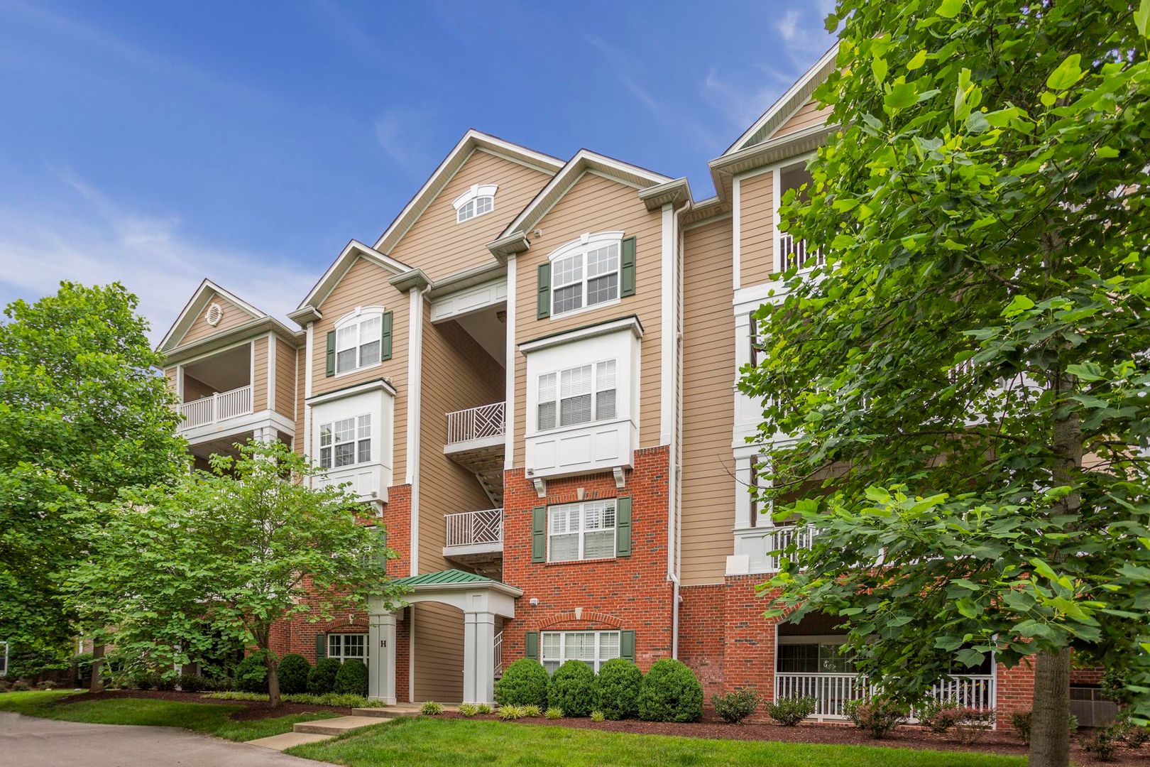 Antioch Condo: 8441 Callabee Way