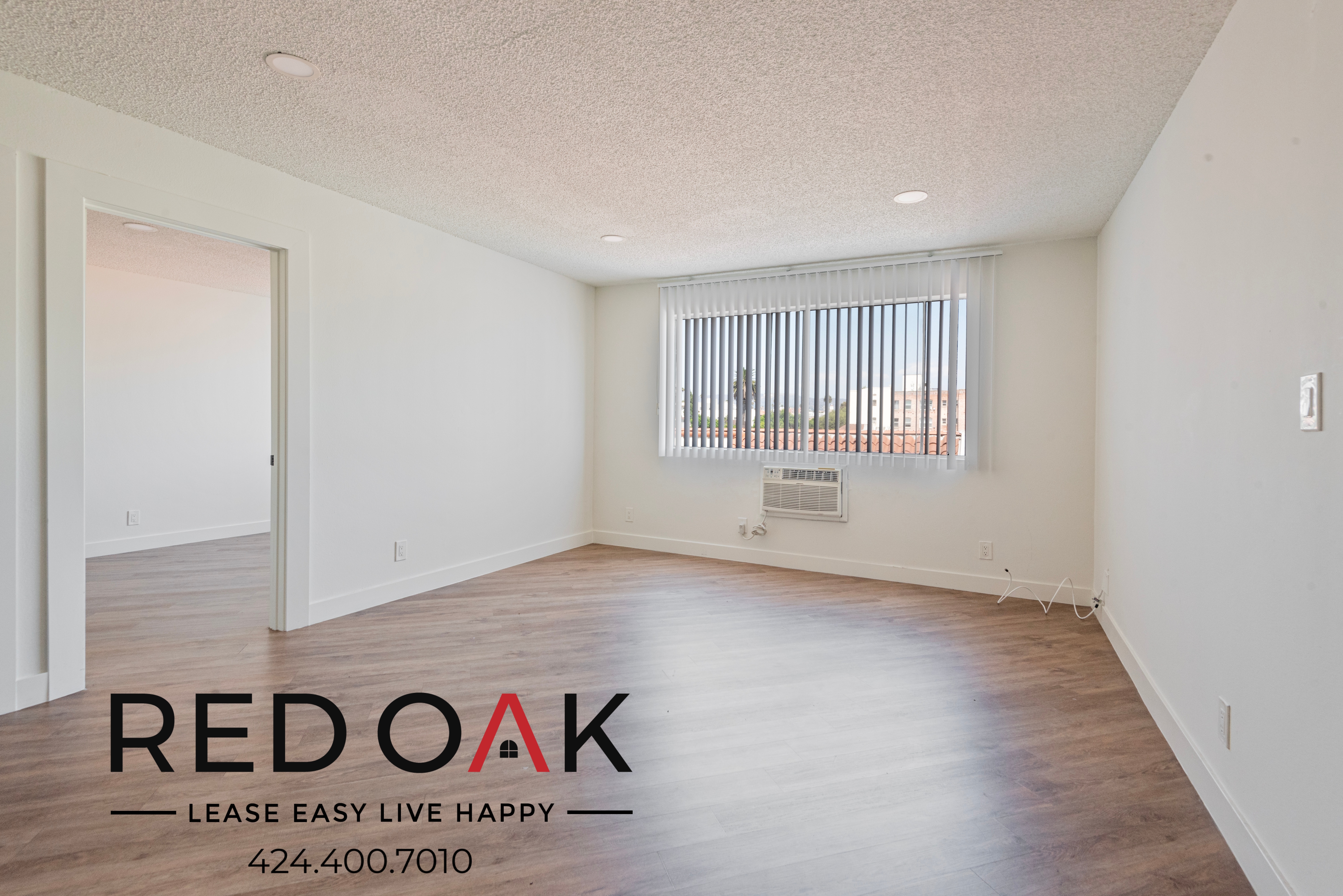 Los Angeles Condo: 310 S Kenmore Ave