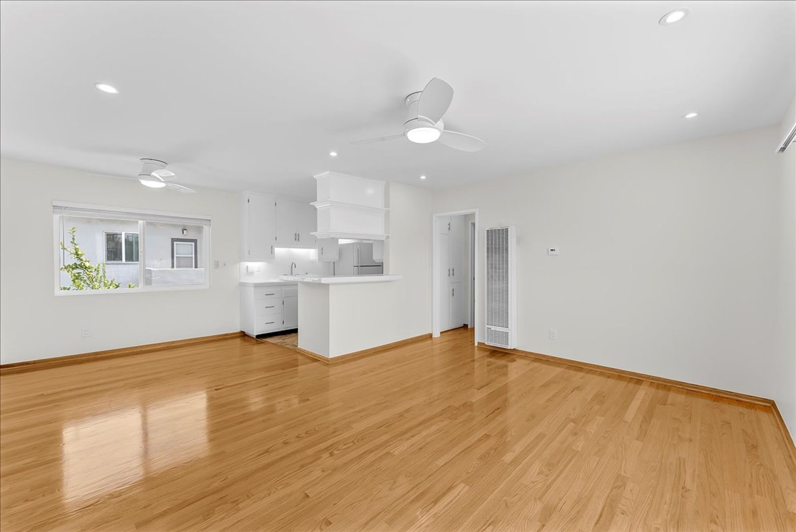 Venice Condo: 1701 Washington Way