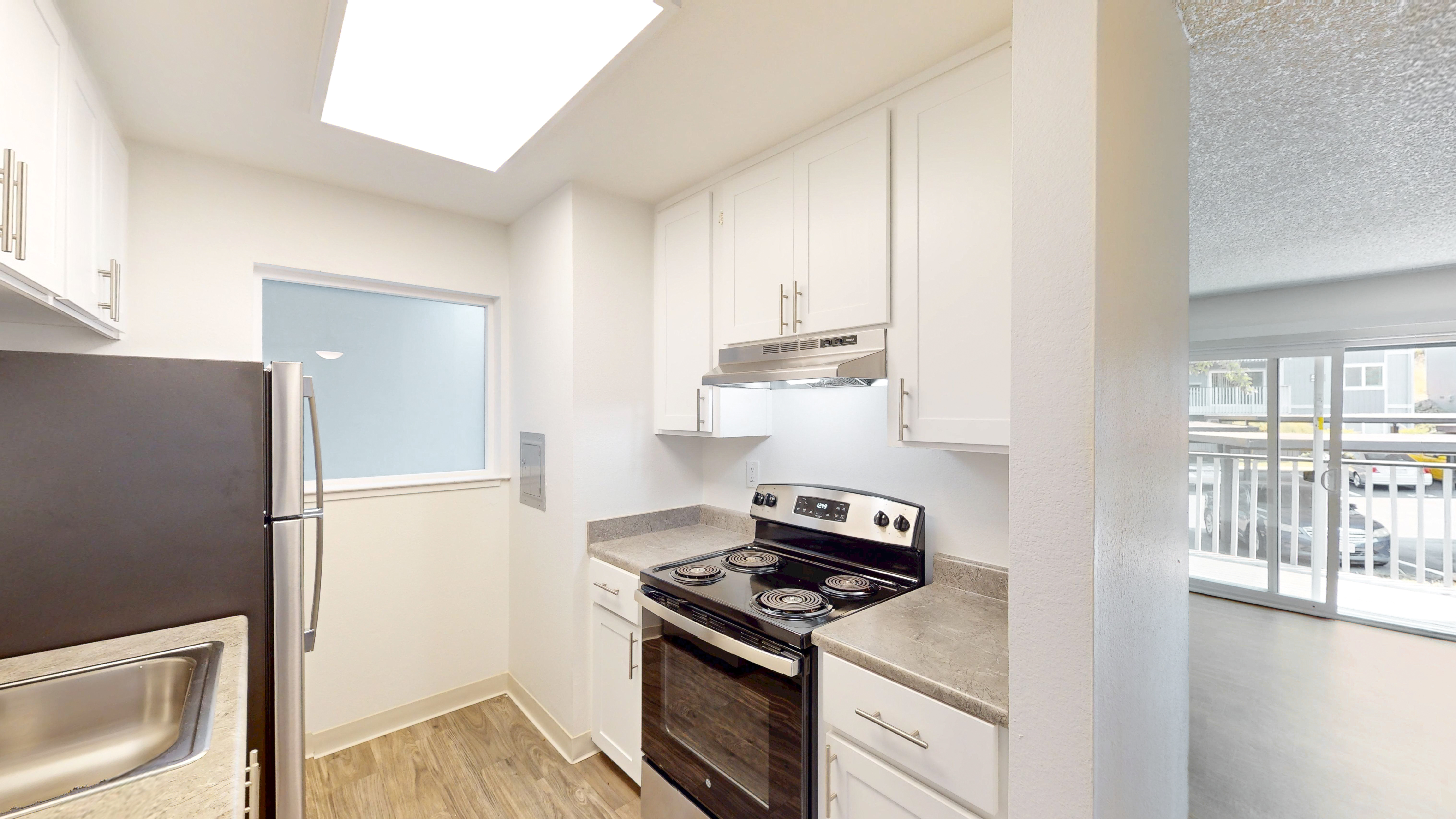 Novato Condo: 521 Alameda del Prado