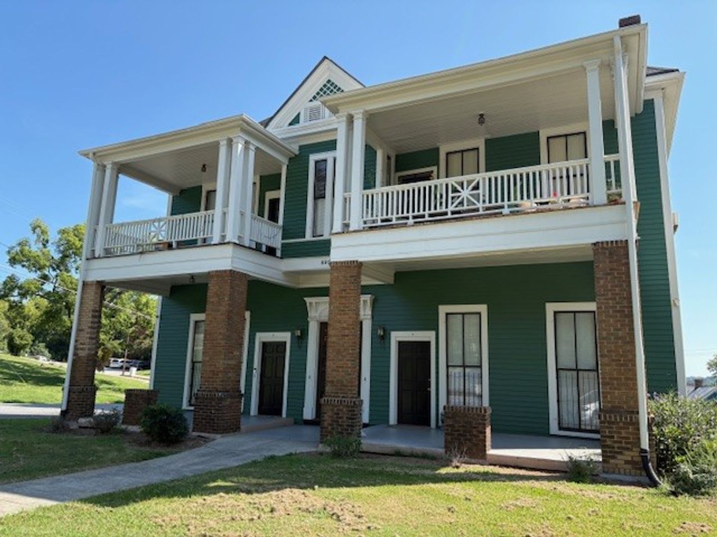 Macon Condo: 895 Mulberry Street -
