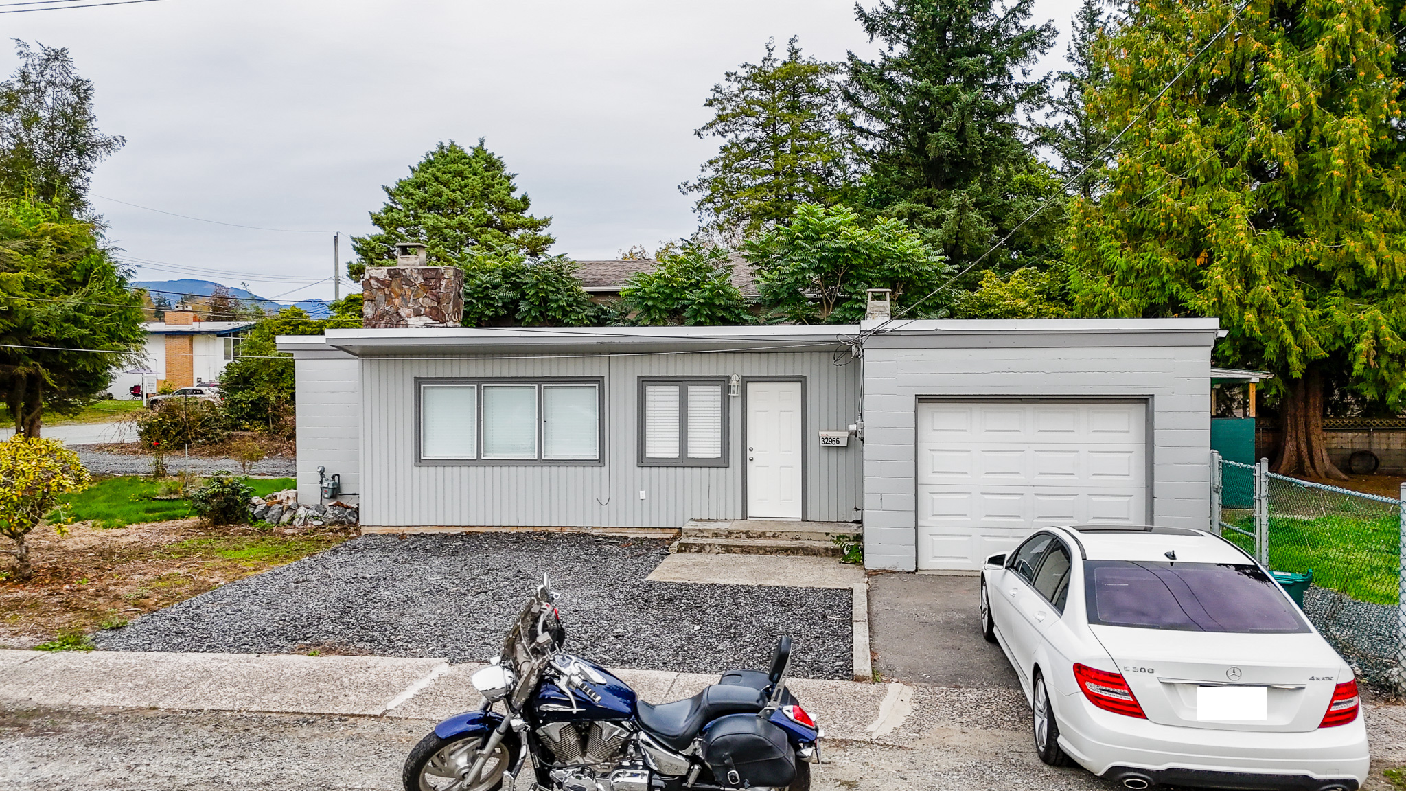 Mission House: 32956 6th Ave