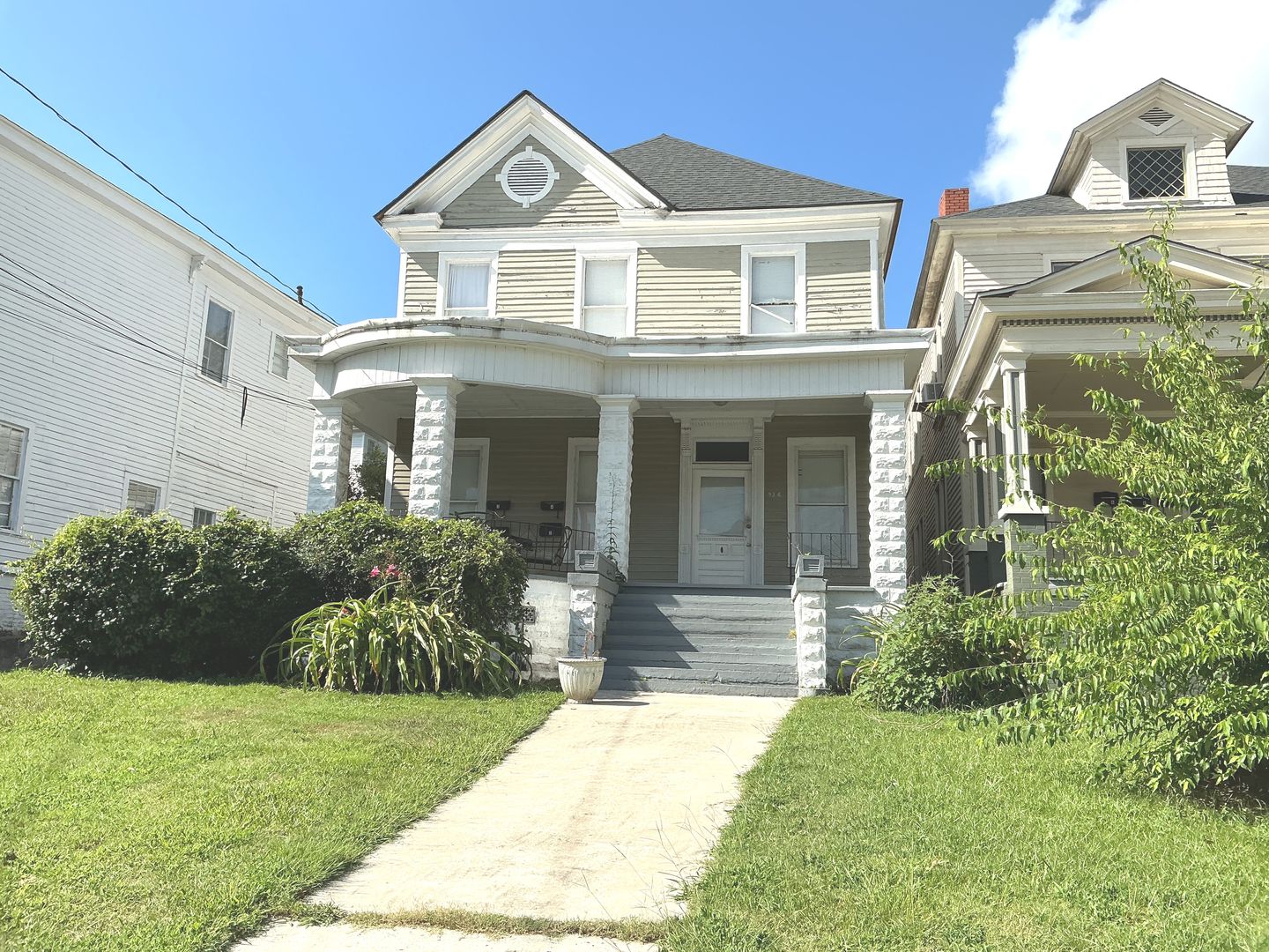 Macon Condo: 936 Magnolia St.