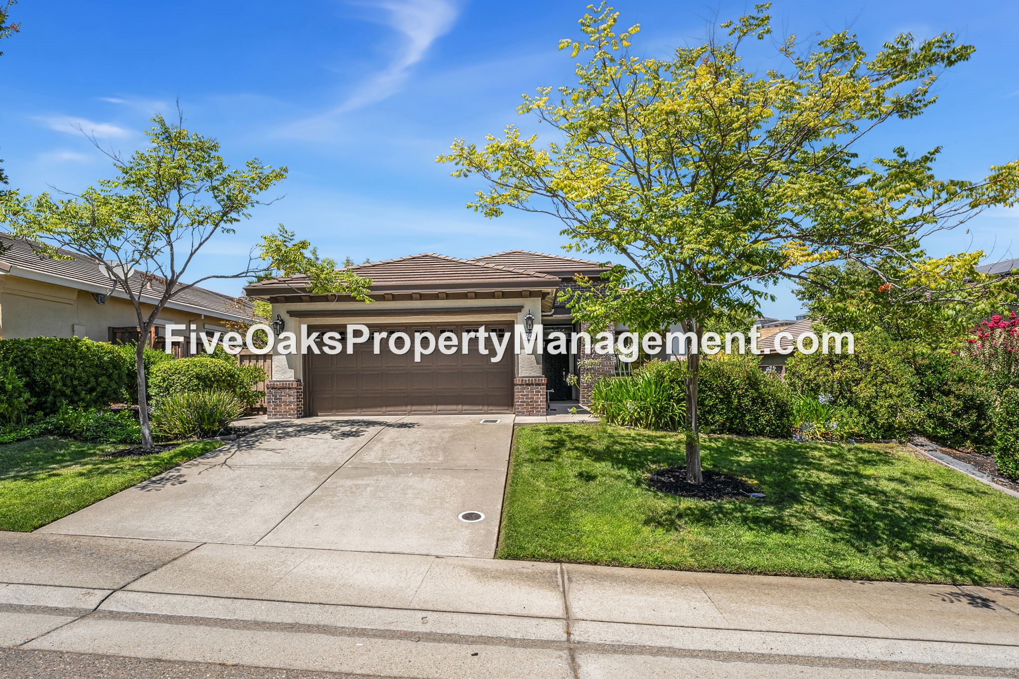 Folsom House: 2262 Zittel Dr