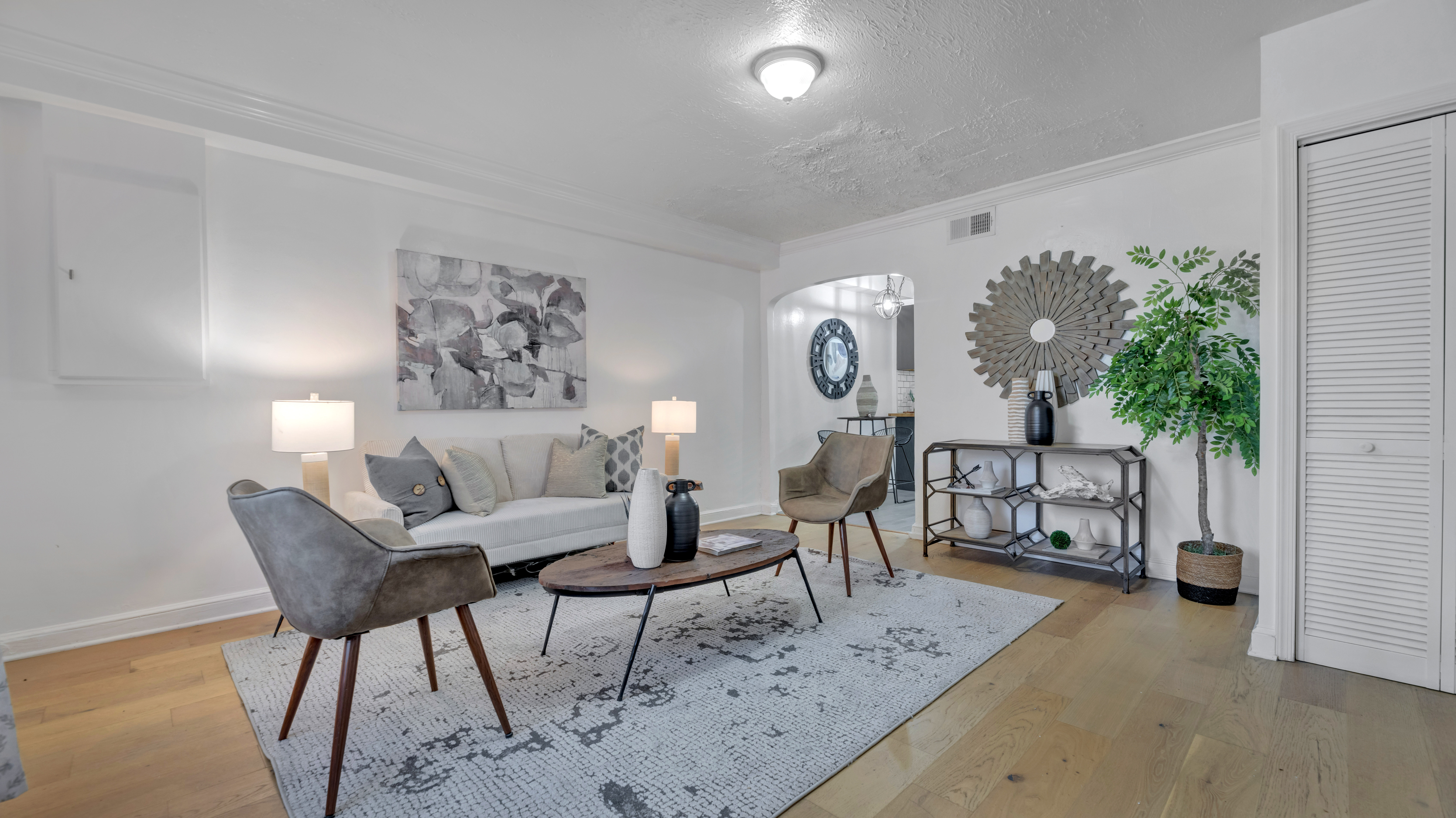 Washington Condo: 1814 Benning Rd NE