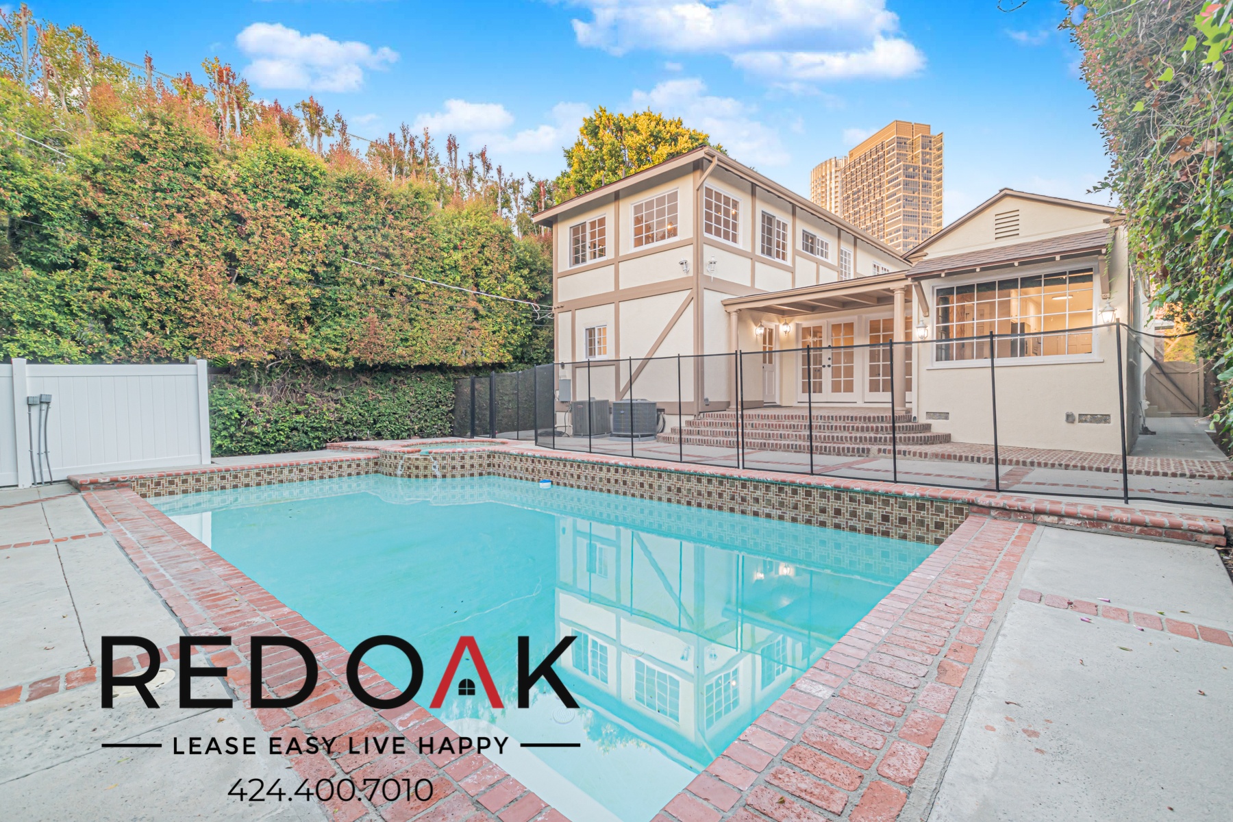 Los Angeles House: 10309 La Grange Ave