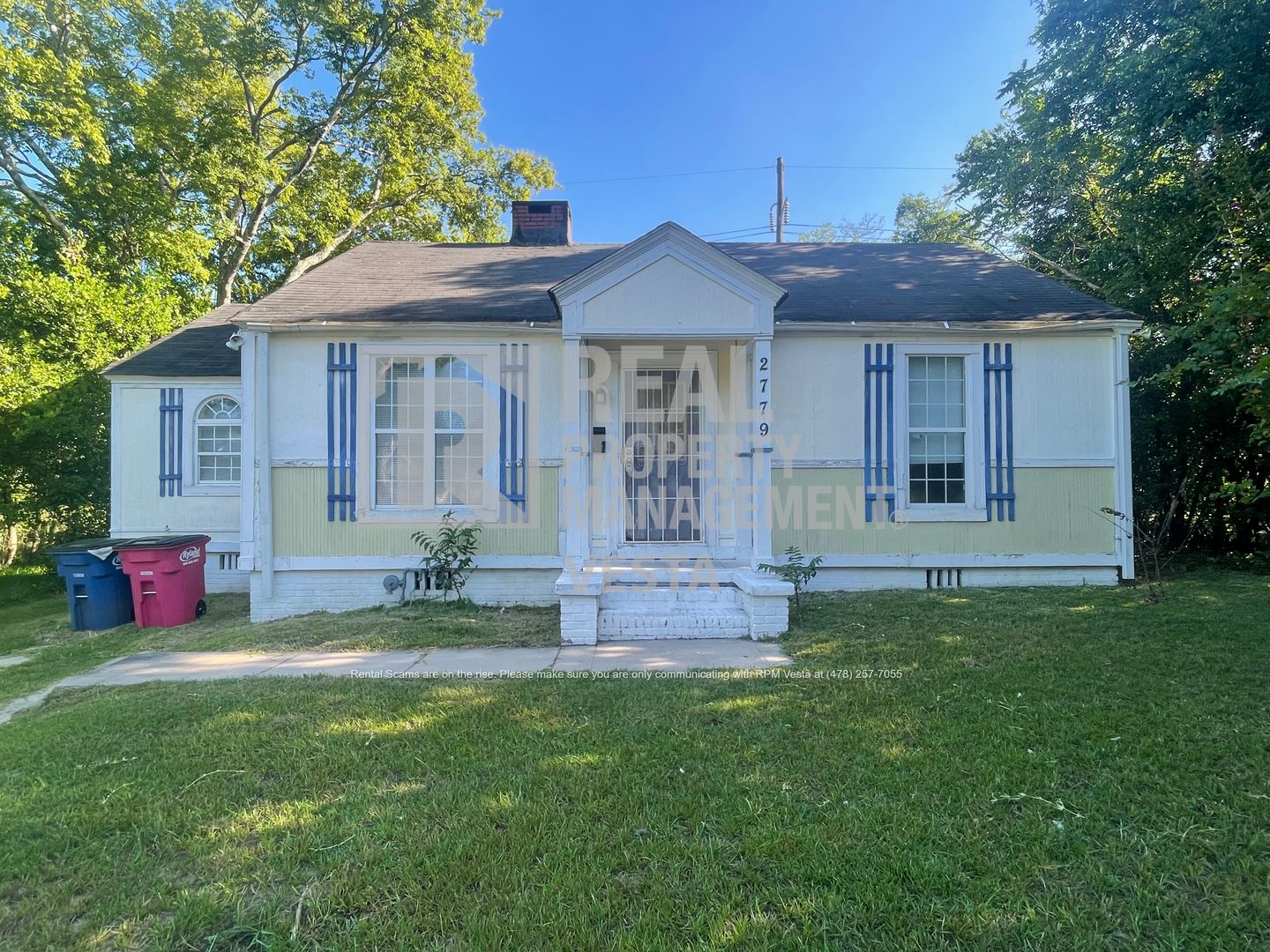 Macon House: 2779 Suwanee Avenue