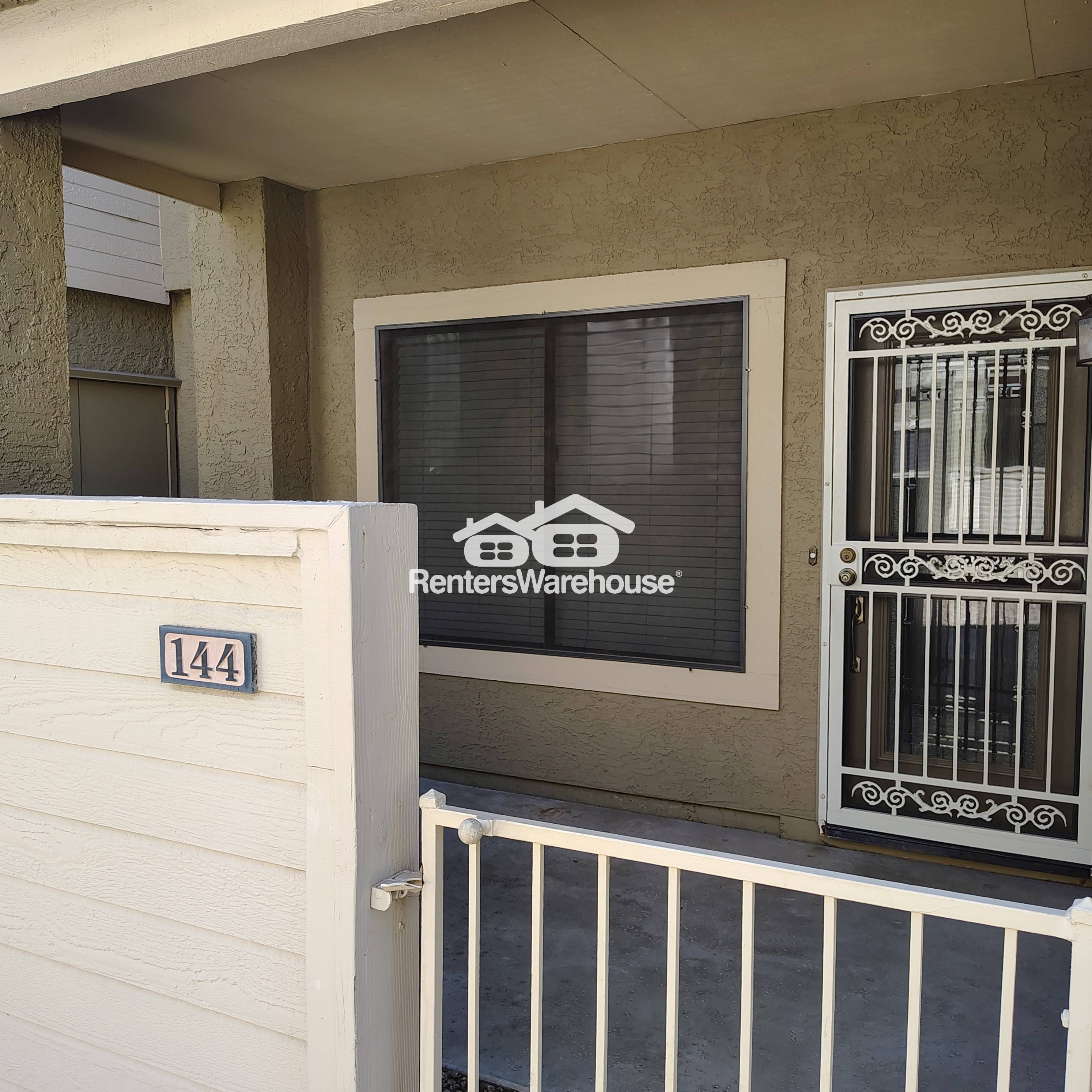 Tempe Condo: 2035 S Elm St