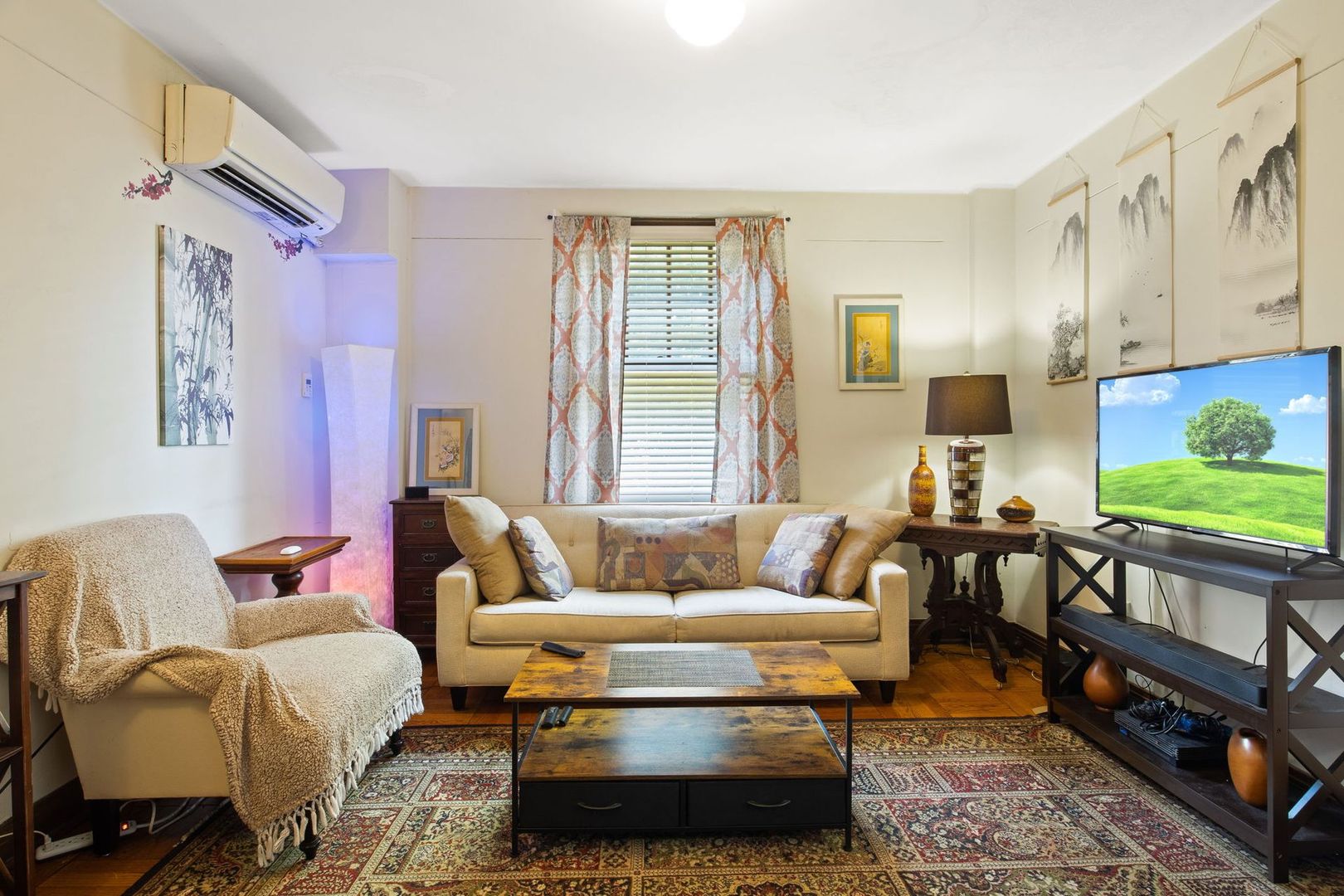 Indianapolis Apartment: 202 Steeples Blvd