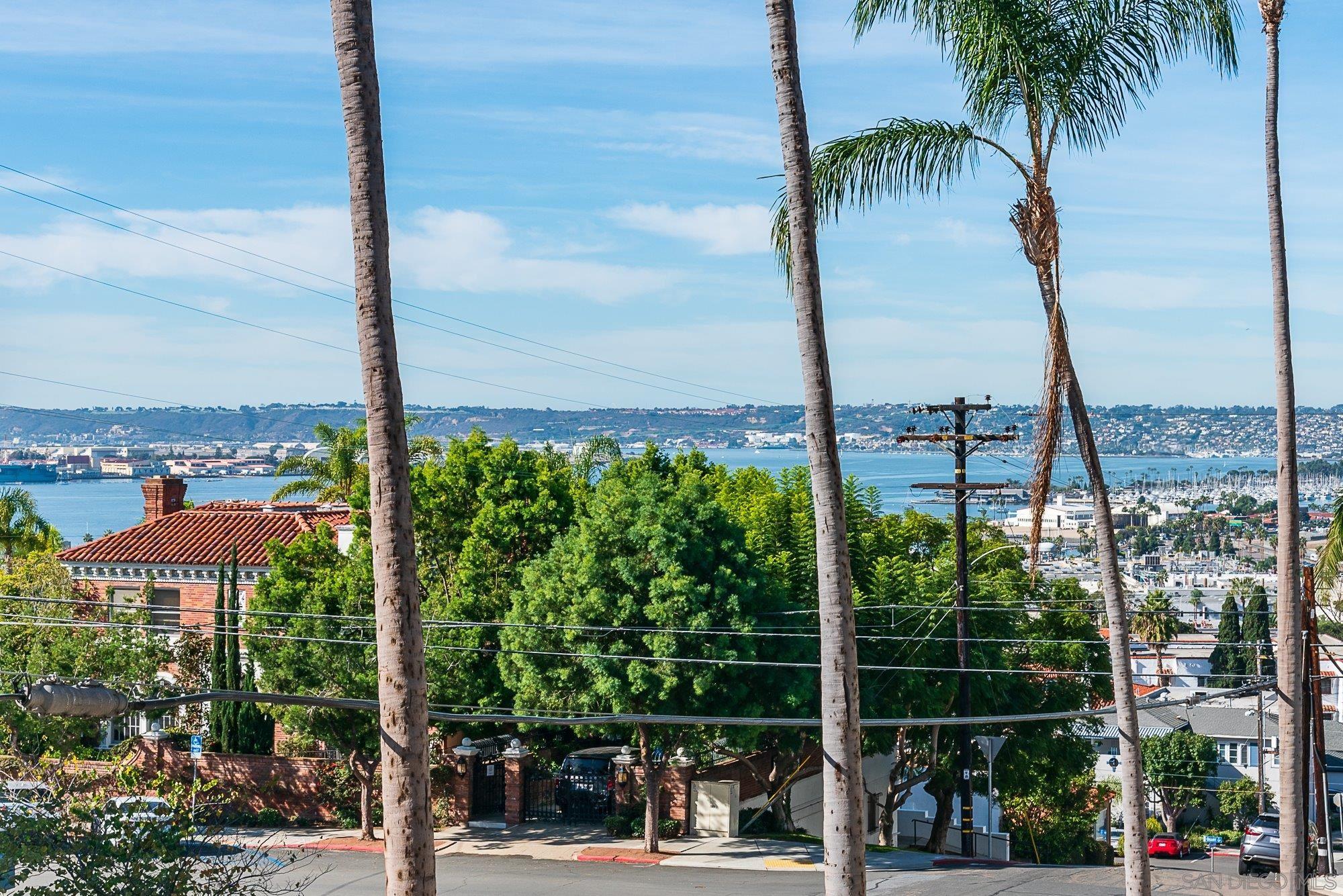 San Diego Condo: 2424 Front Street