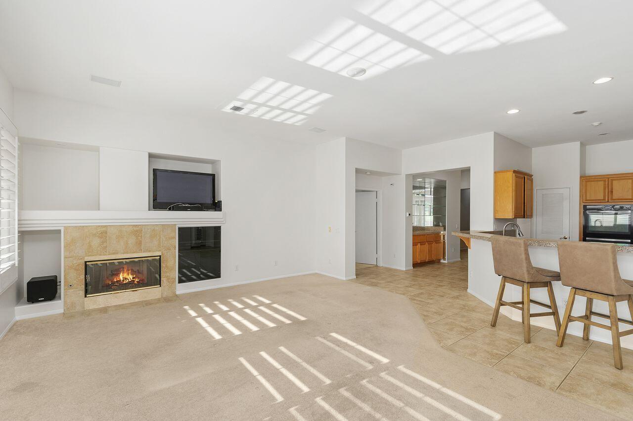 Palm Desert Condo: 75715 Heritage West