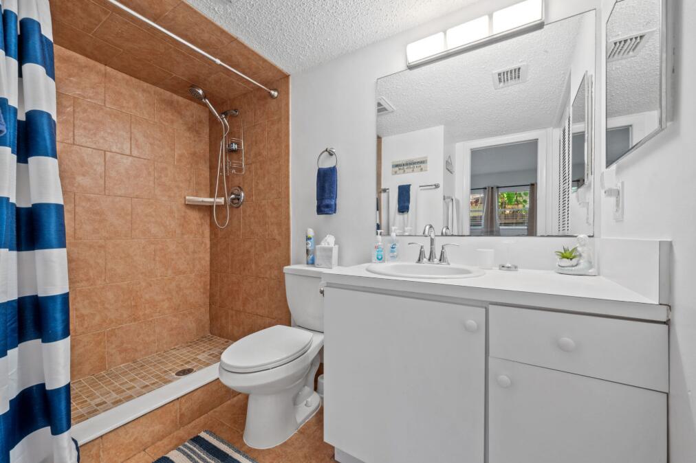 North Palm Beach Condo: 308 Southwind 1 Court