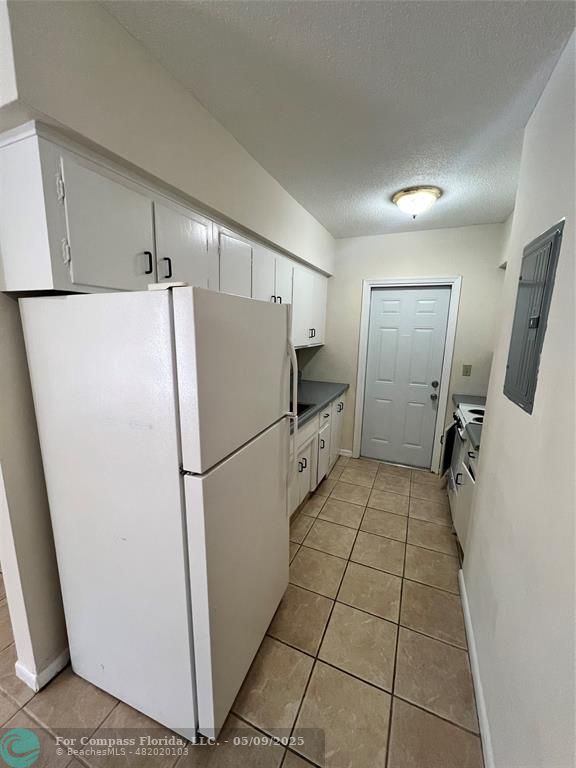 Lauderdale-by-the-Sea Condo: 4540 Bougainvilla Drive