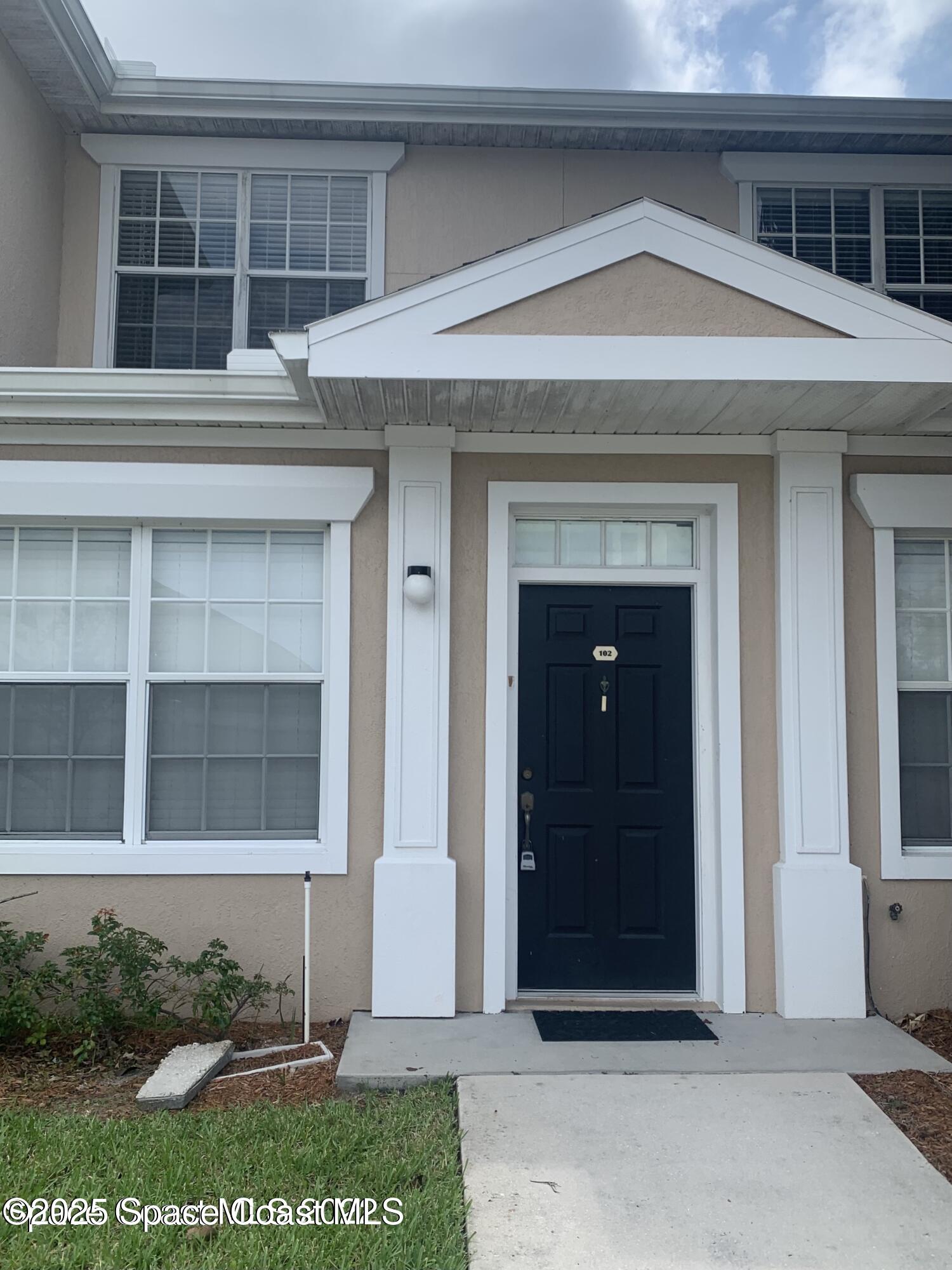 Melbourne Condo: 100 Colibri Way