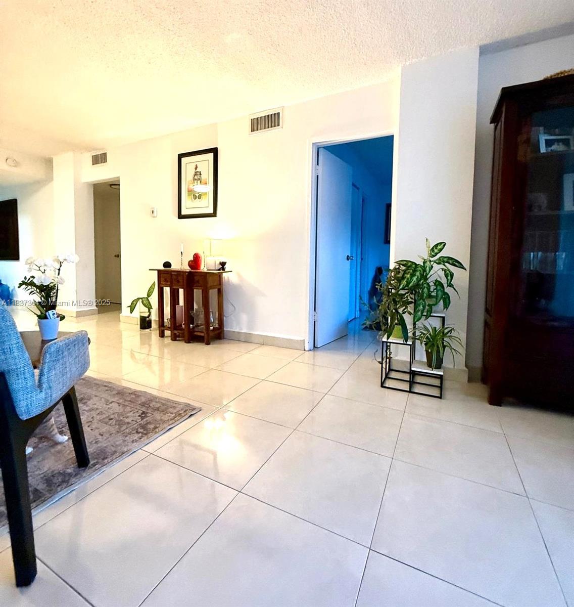 North Miami Beach Condo: 3660 Northeast 166th Street