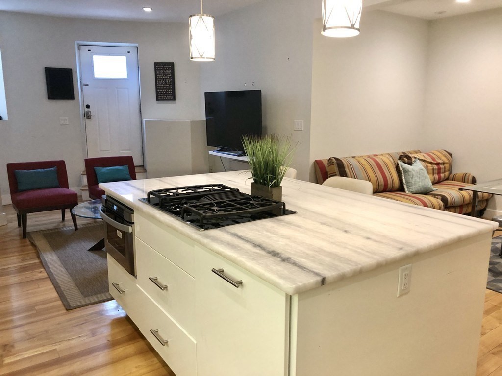 Boston Condo: 666 Massachusetts Avenue