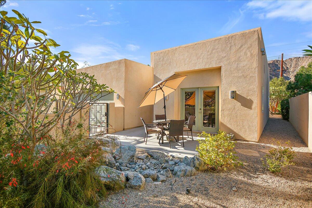 La Quinta Condo: 54277 Avenida Diaz