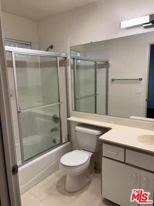 Los Angeles Condo: 11735 Dorothy Street