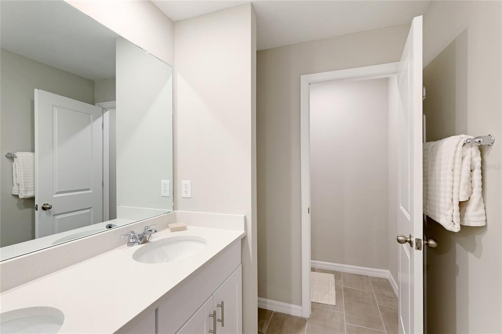 Nokomis Condo: 17063 Coral Drive