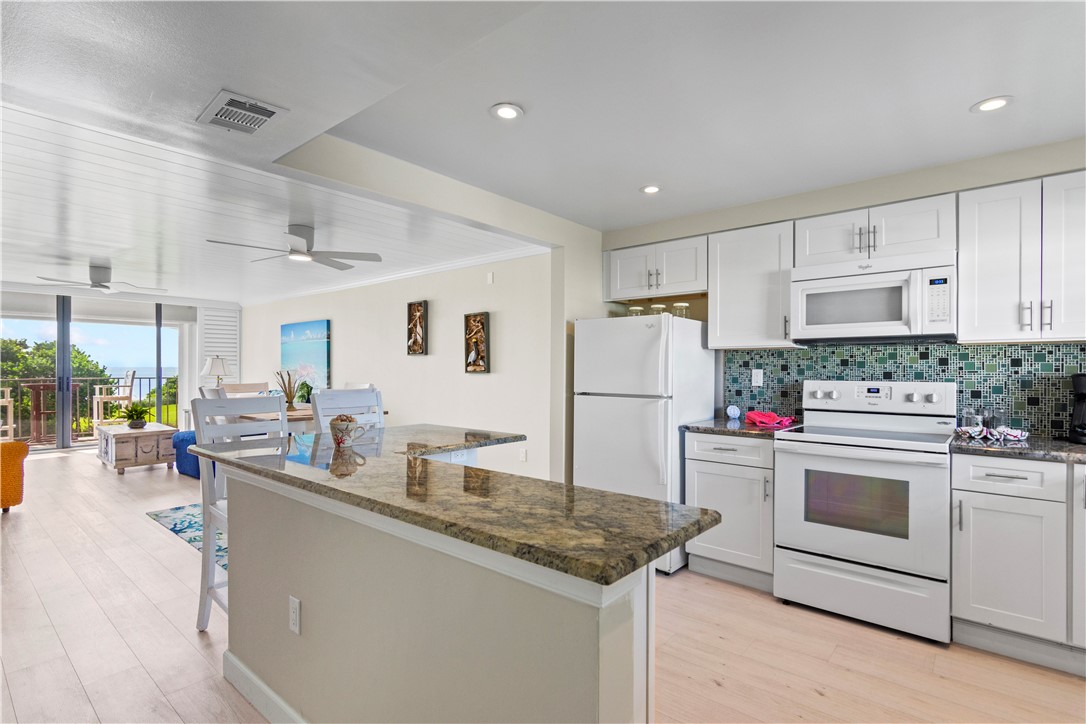 Vero Beach Condo: 5300 Jimmy Buffett Mem Highway