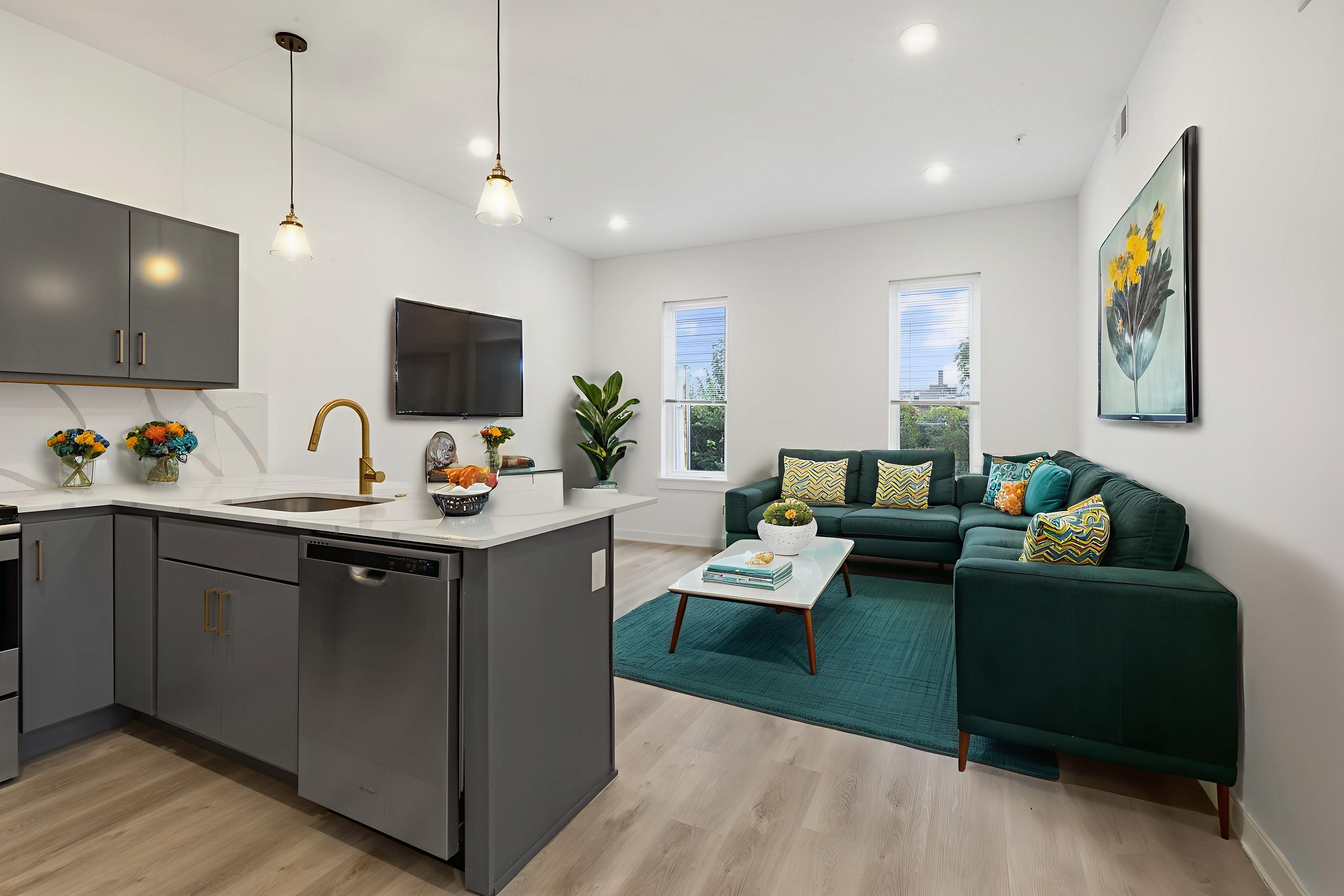 Philadelphia Apartment: 2046 E Lehigh Ave
