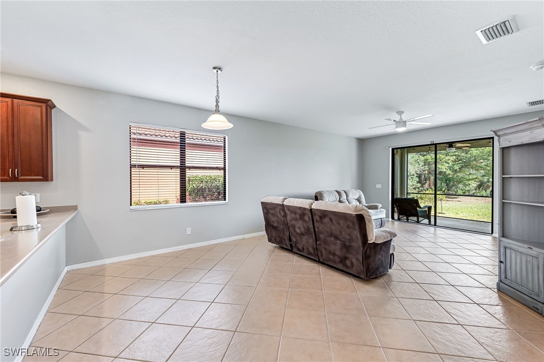 Fort Myers Condo: 12154 Country Day Circle