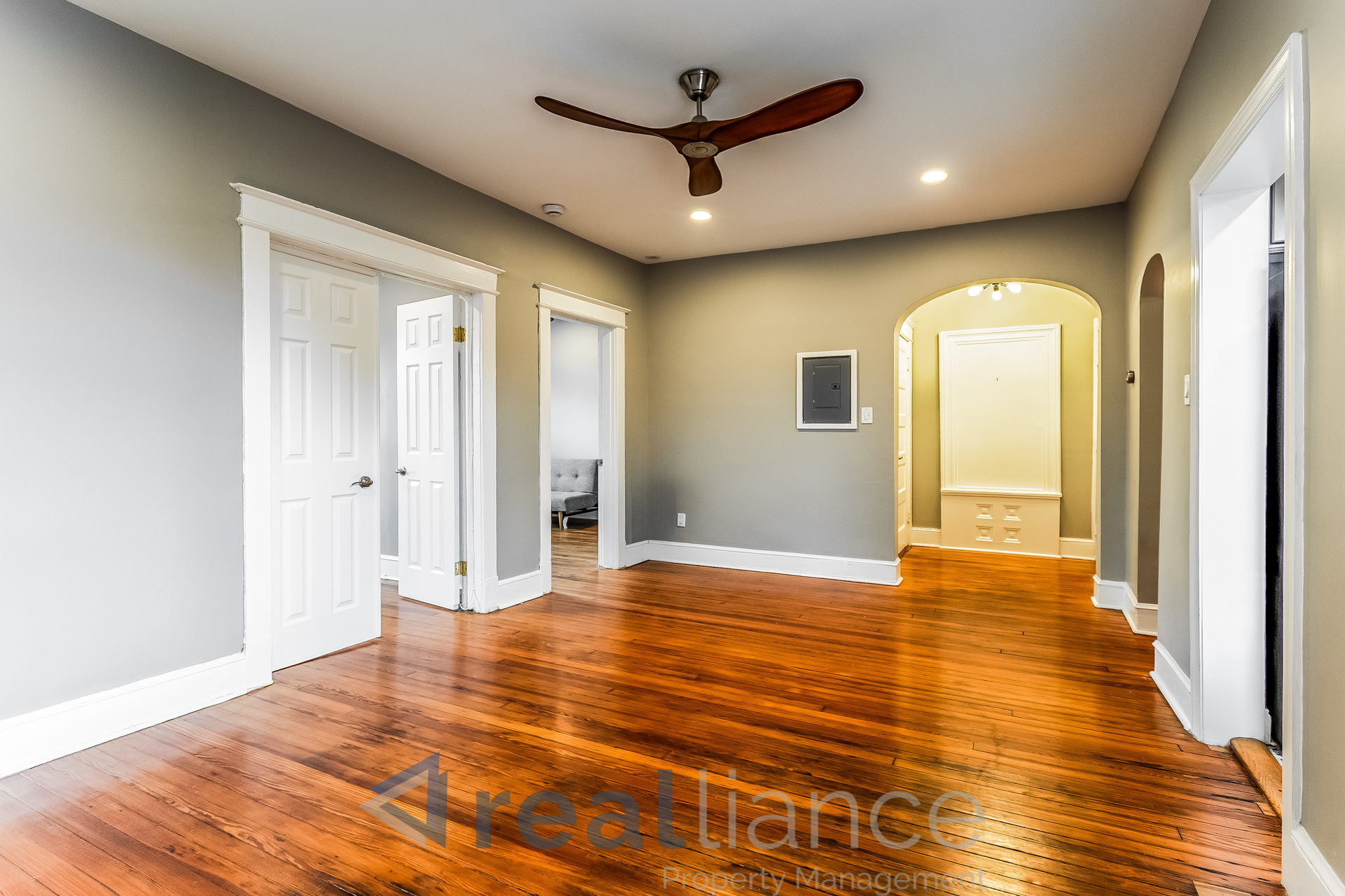 Washington Condo: 1020 Fairmont St NW