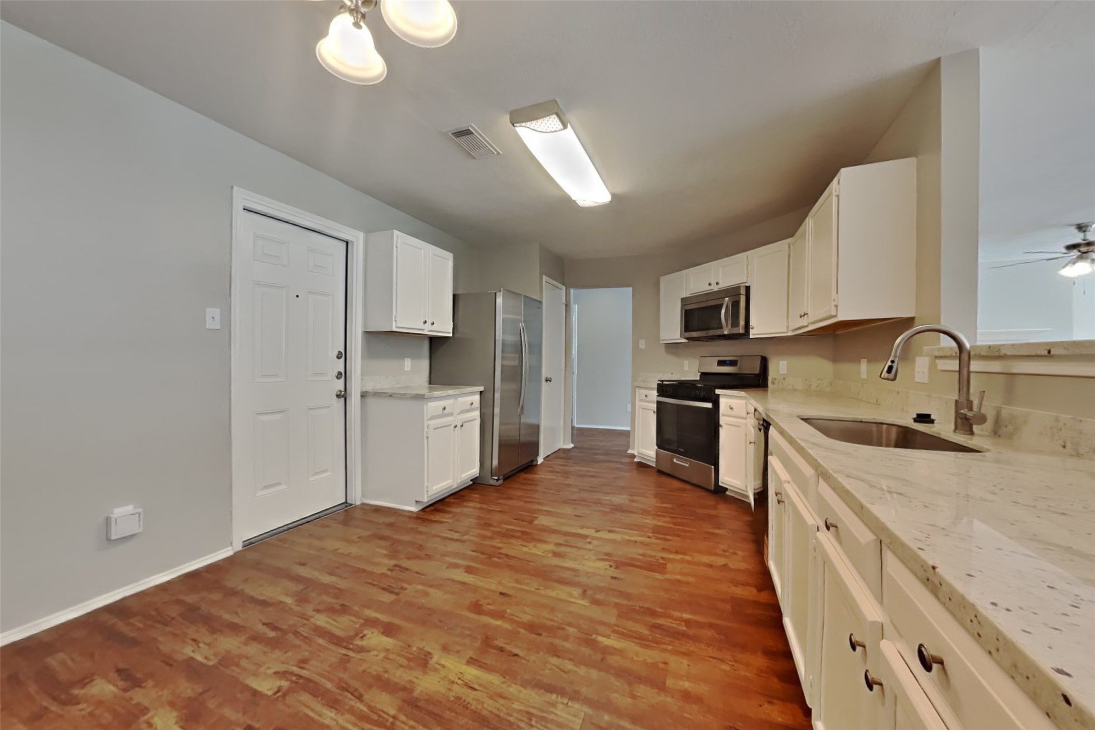 Tomball Condo: 19538 Shady Bank Drive