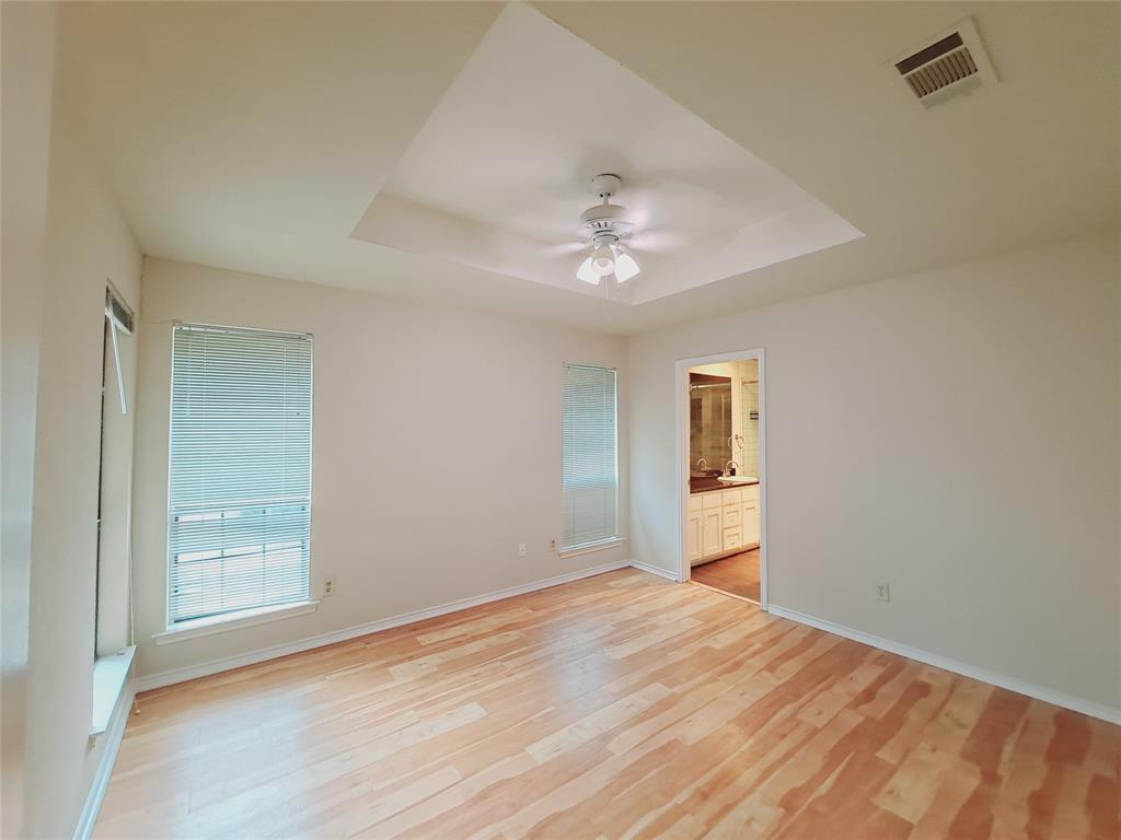 Dallas Condo: 2954 Allister Street
