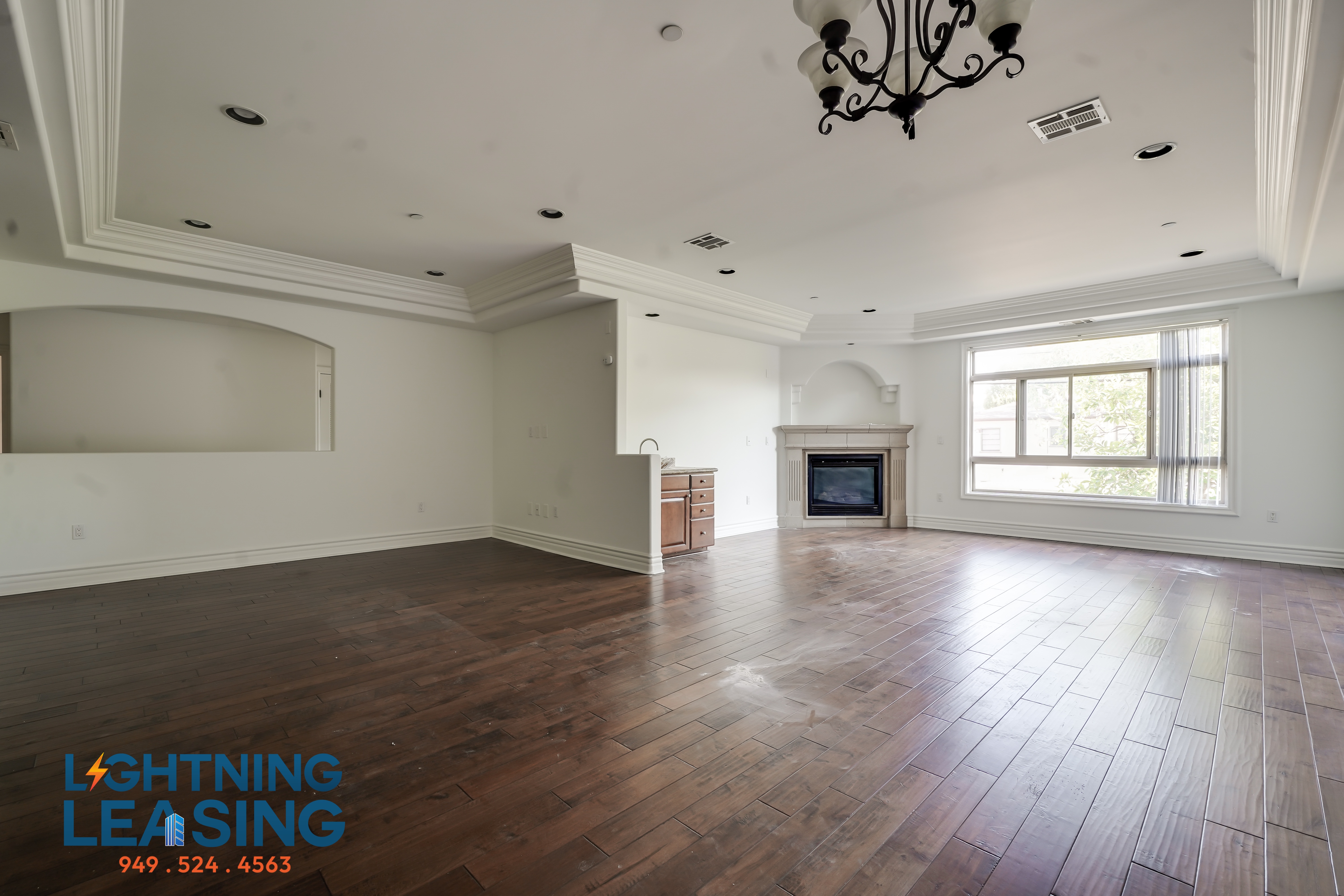 Toluca Lake Condo: 10640 Woodbridge Street