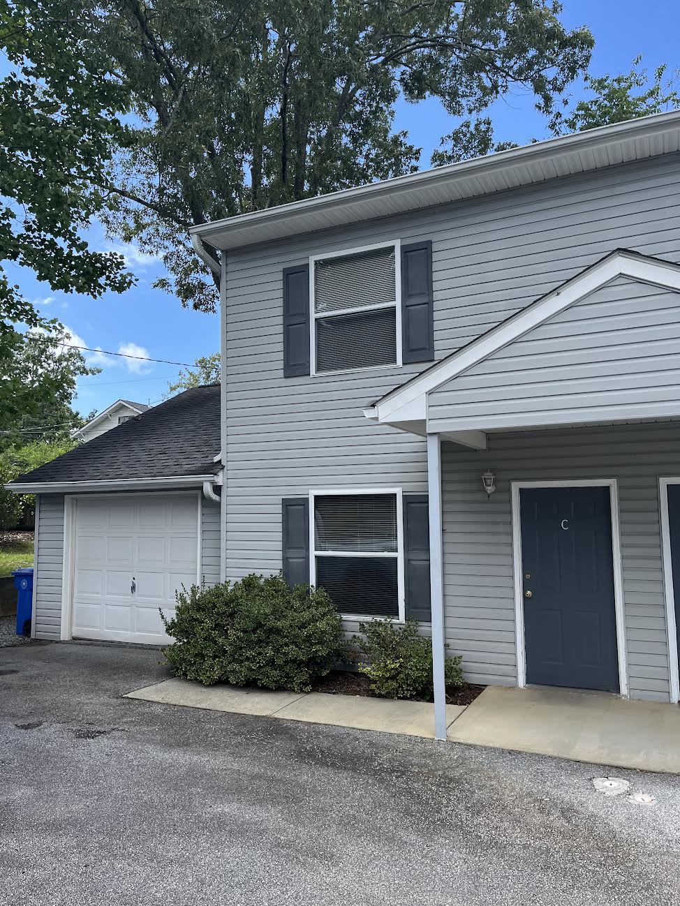 Hendersonville Townhome: 1297 North Main Street