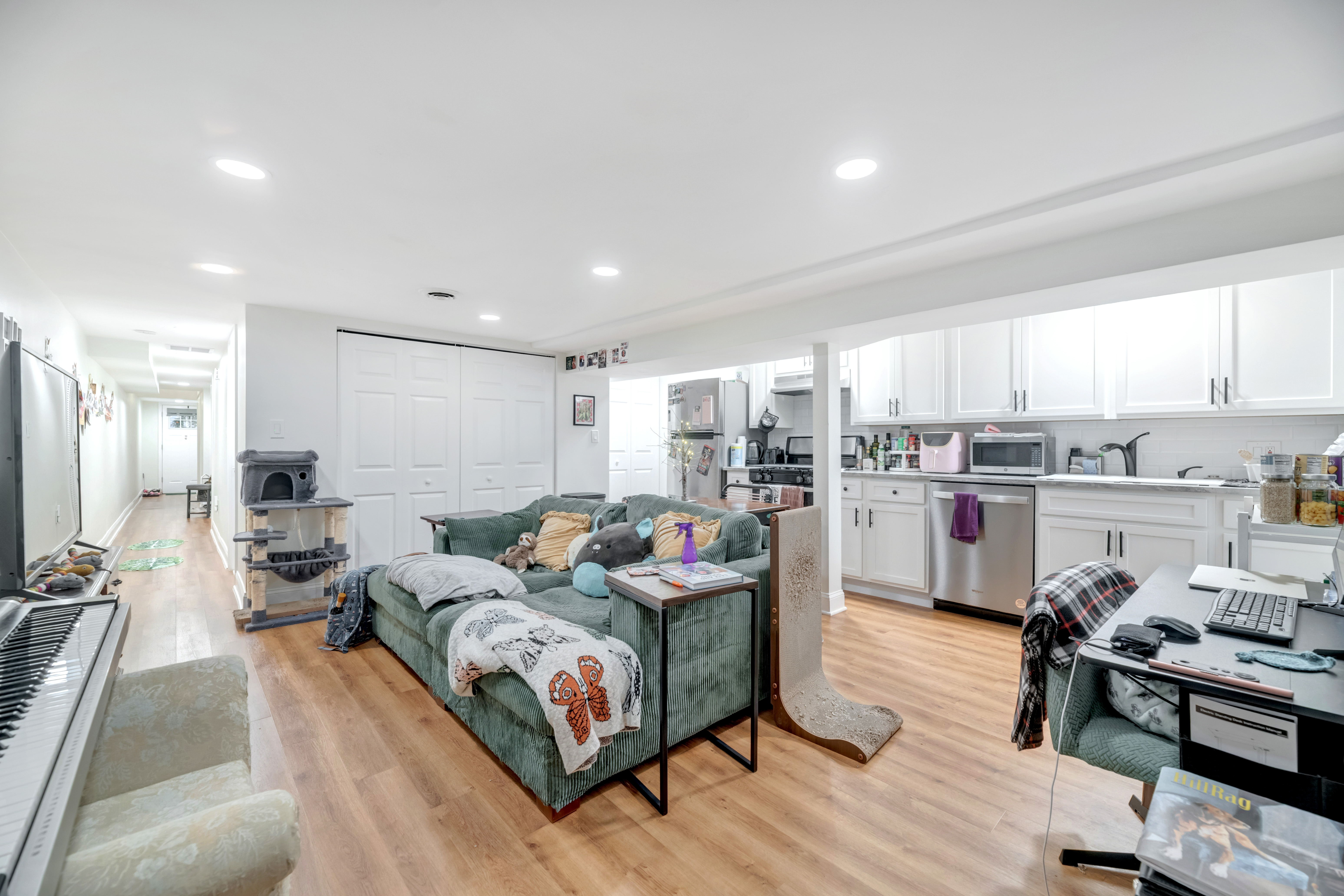 Washington Condo: 1353 Massachusetts Ave SE