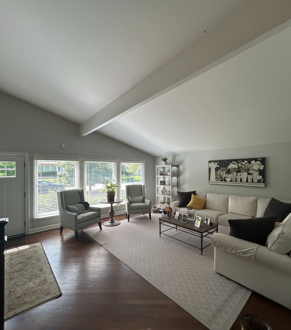 Glenview House: 2924 Virginia Ln