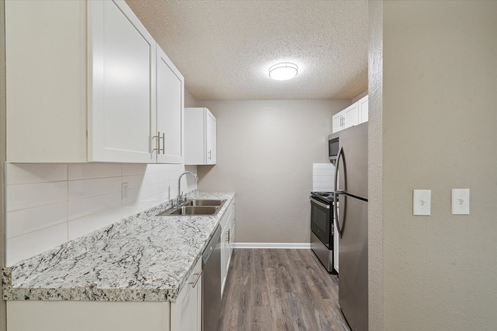 Toledo Apartment: 4103 Harvest Ln