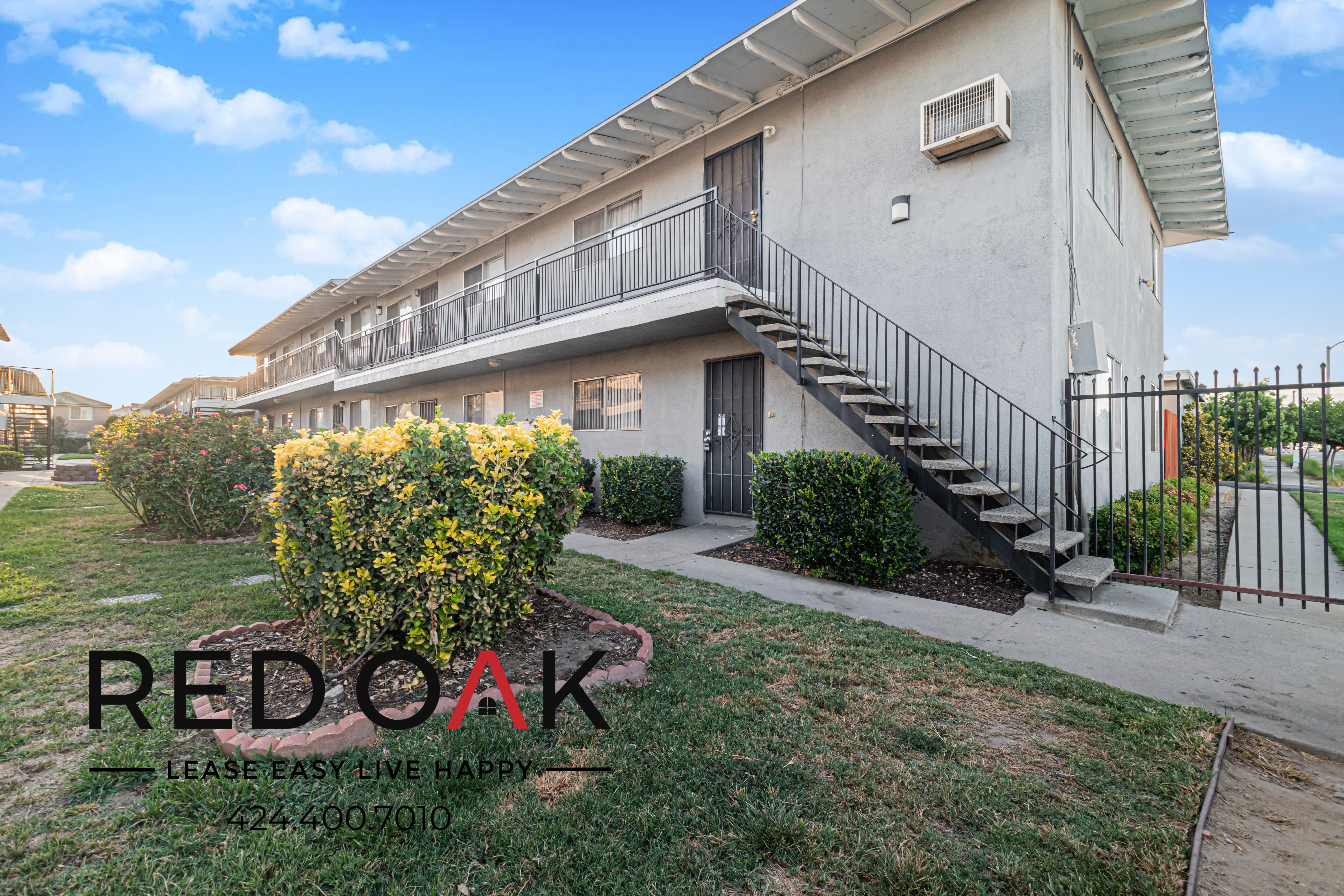 Rialto Condo: 660 S Riverside Ave