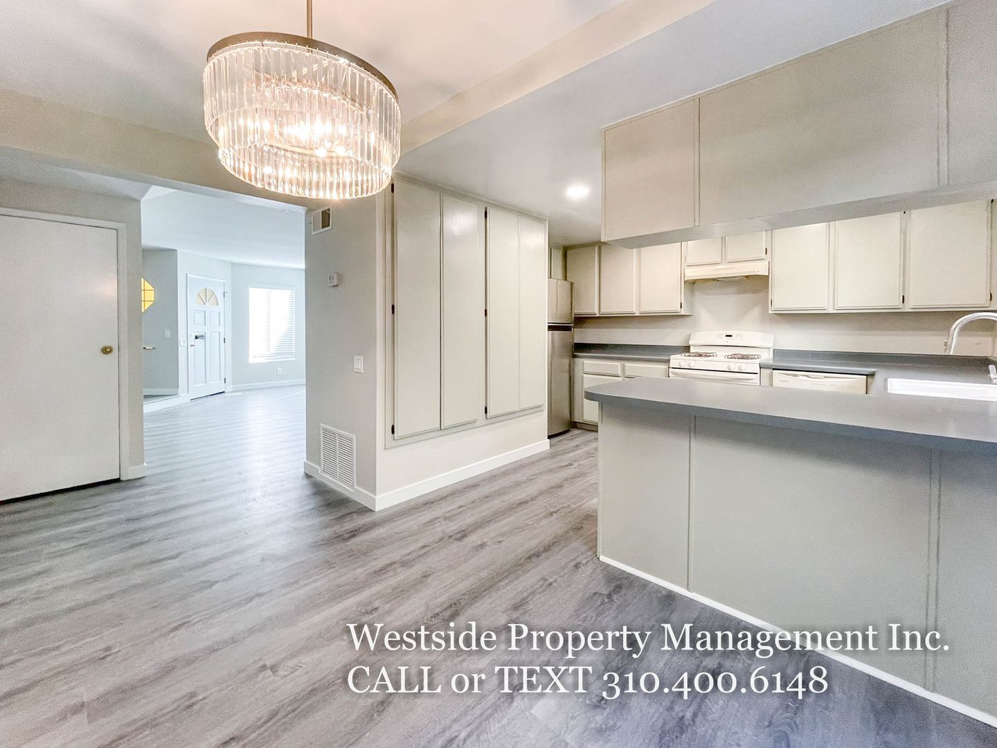 Los Angeles Condo: 3739 S. Centinela Ave.