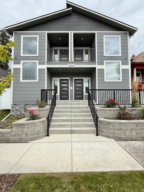 Spokane Townhome: 2404 W College Ave