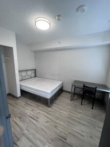 1718 - 258A Sunview St - 1718