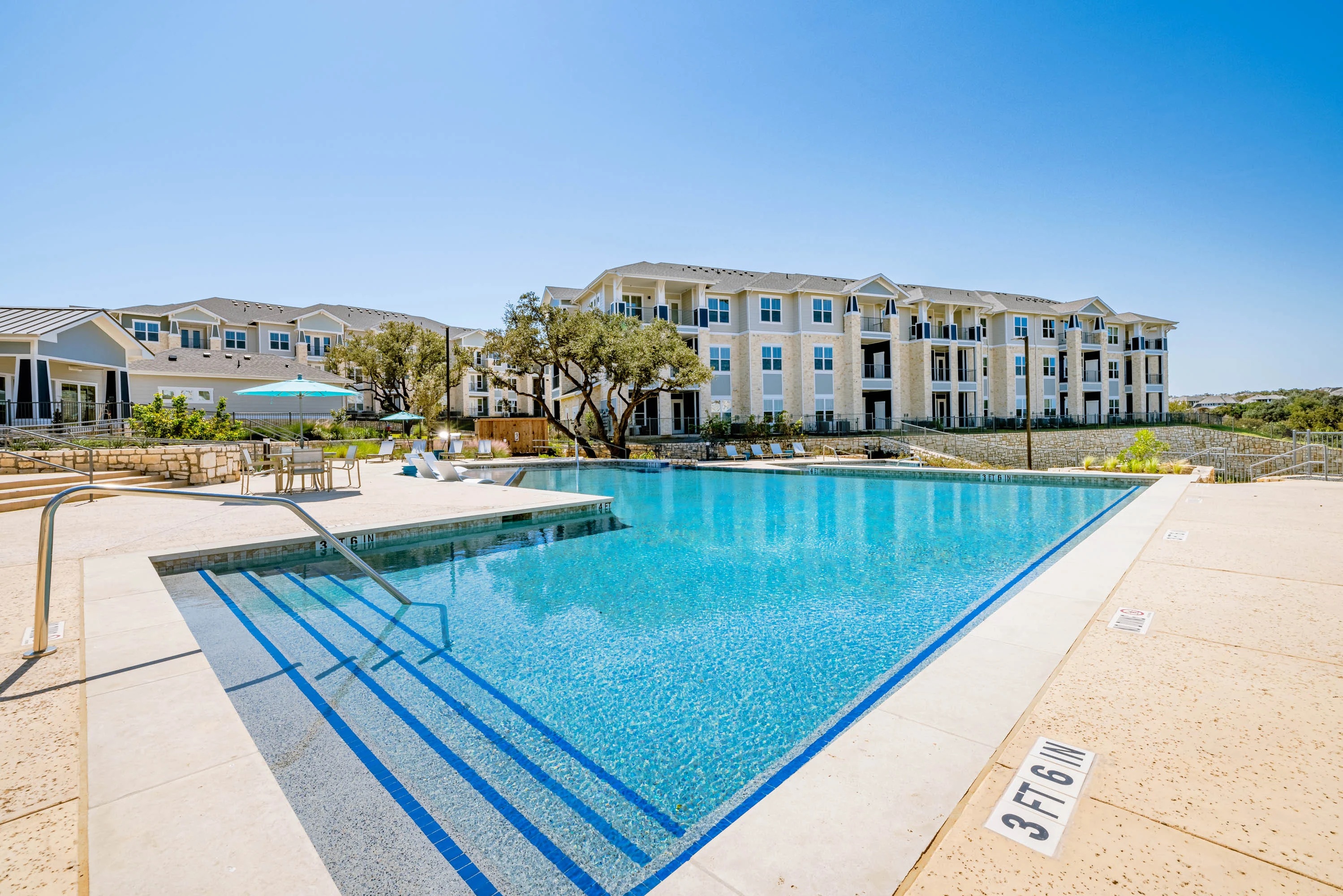 Georgetown Condo: 521 Wolf Ranch Parkway