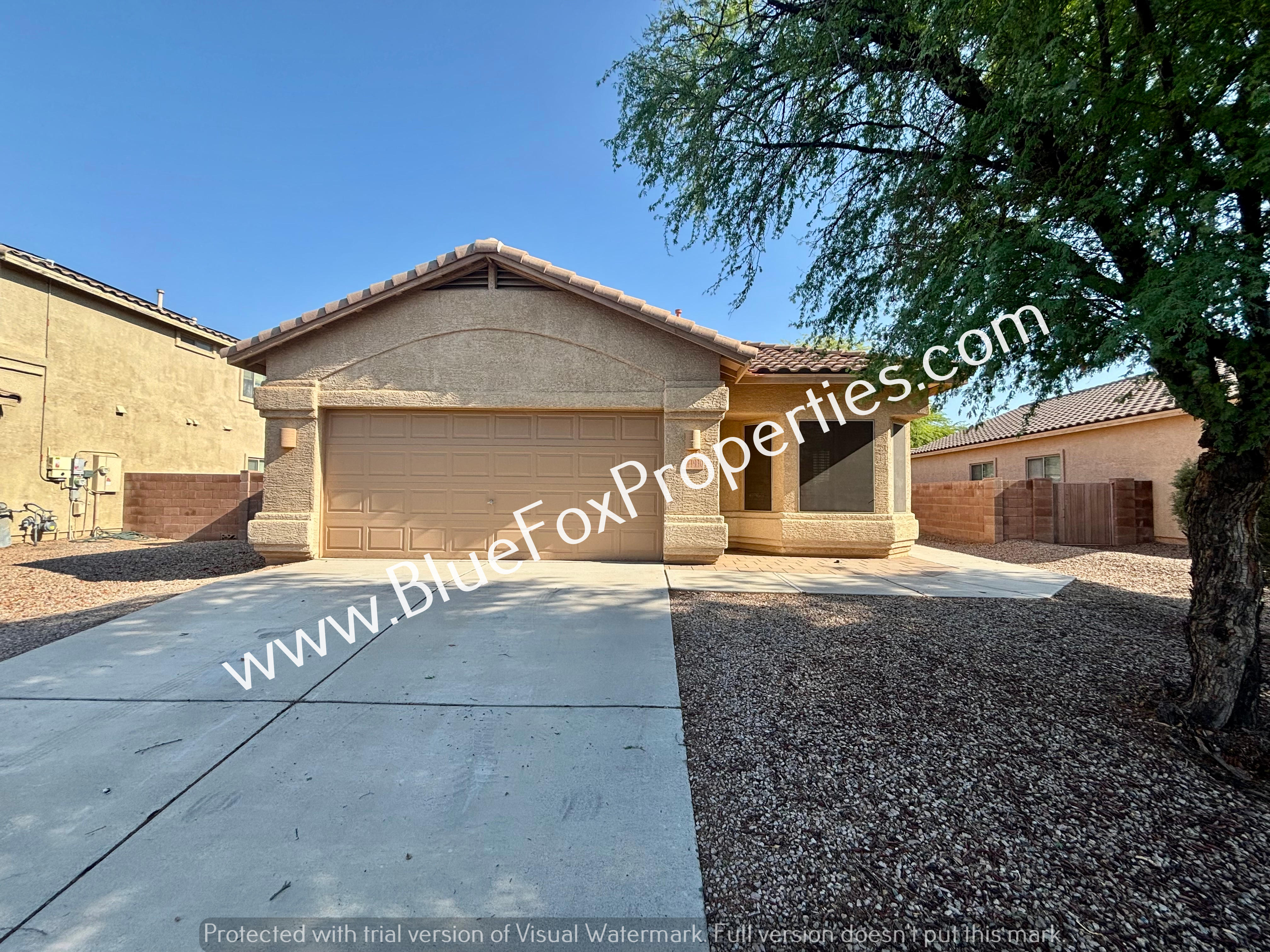 Marana House: 11930 W Heyburn Dr