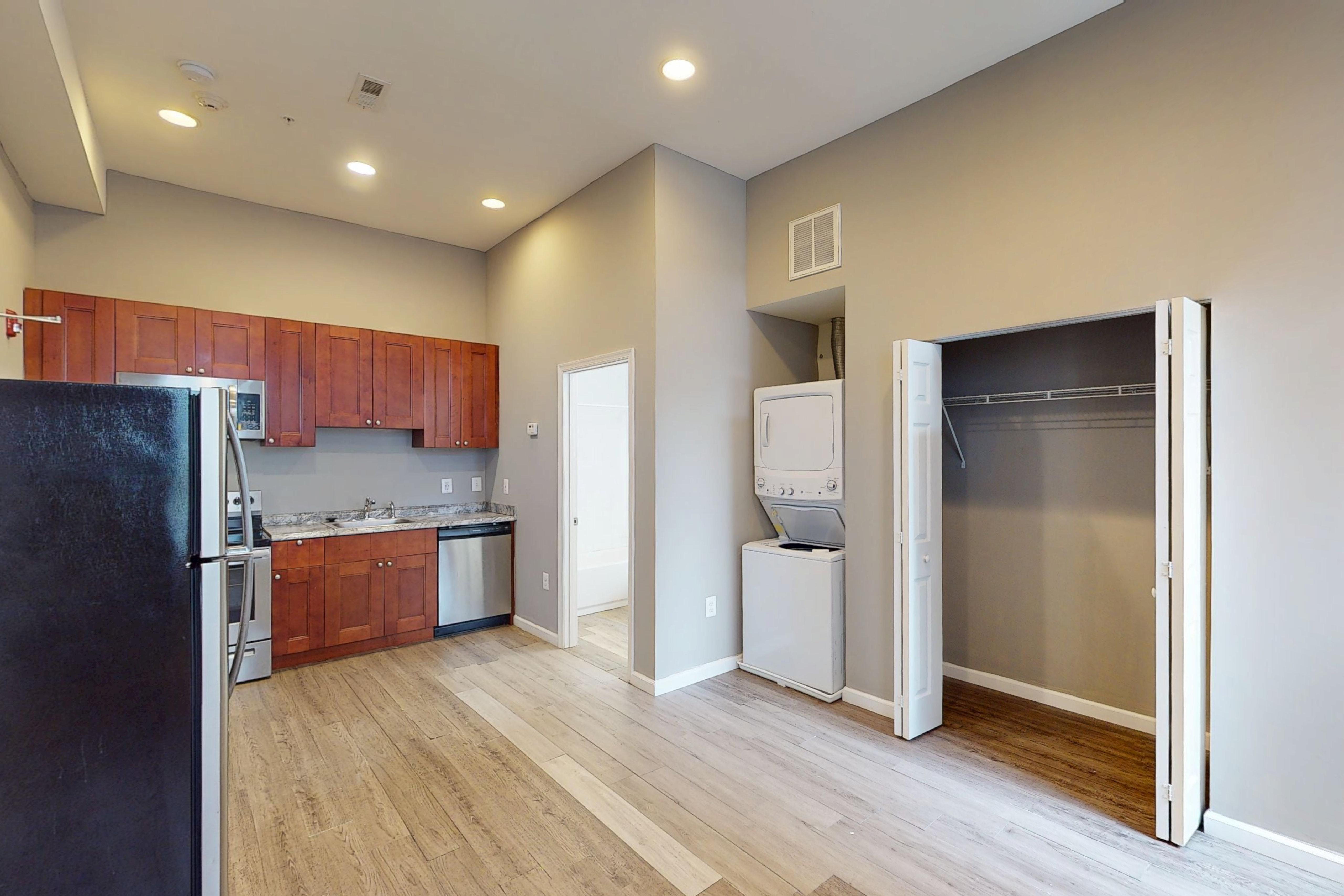 Baltimore Condo: 2202 Maryland Avenue