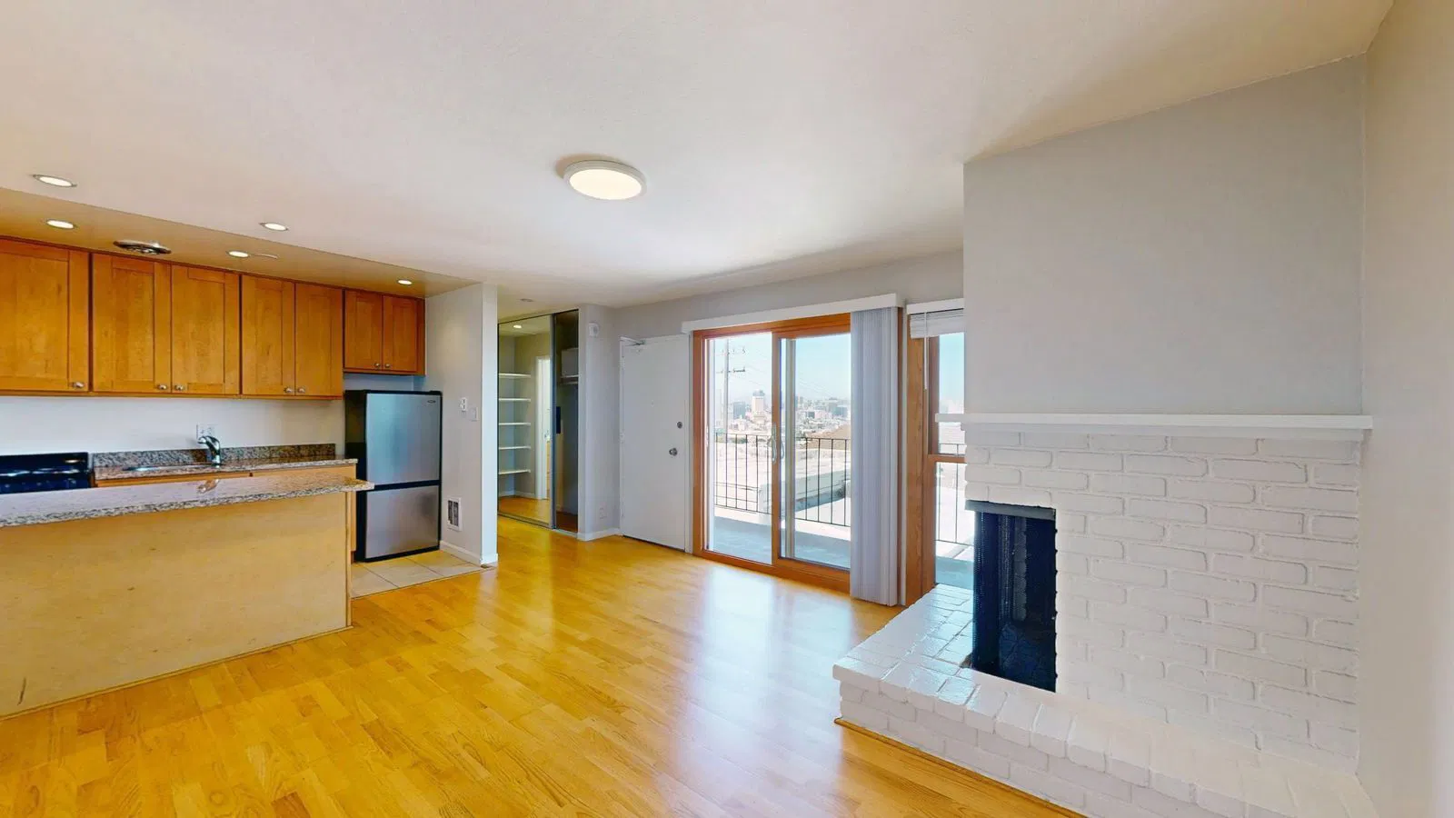 San Francisco Condo: 655 Kansas St