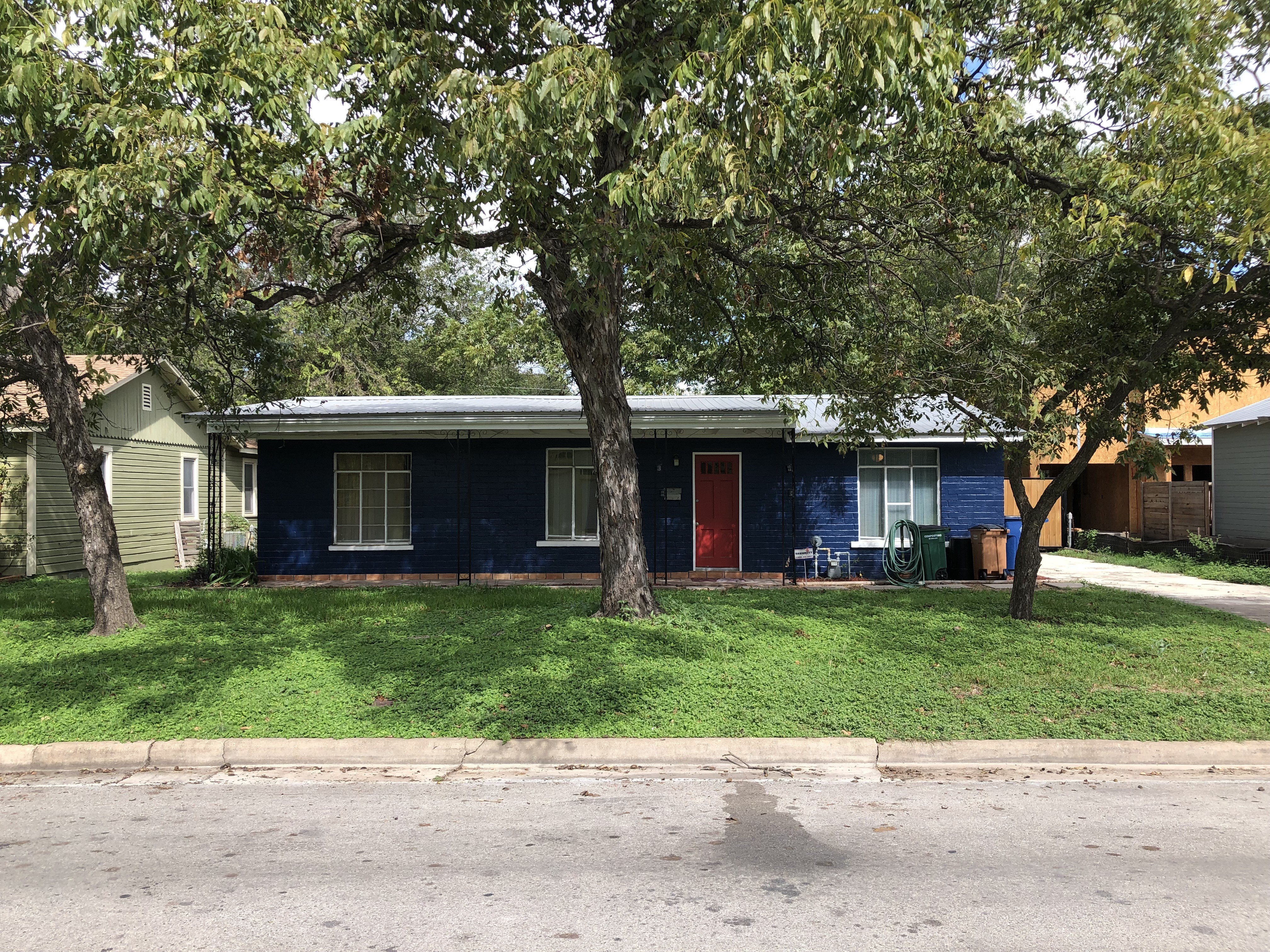 Austin House: 1206 W 51st St
