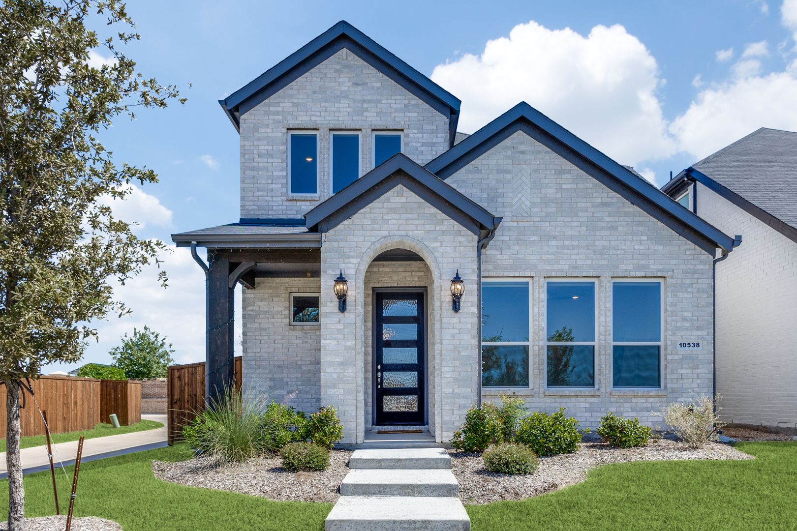 Frisco House: 10538 Downy Cup Dr