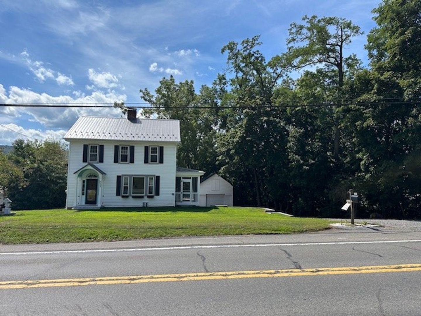 Lykens House: 6034 US Route 209