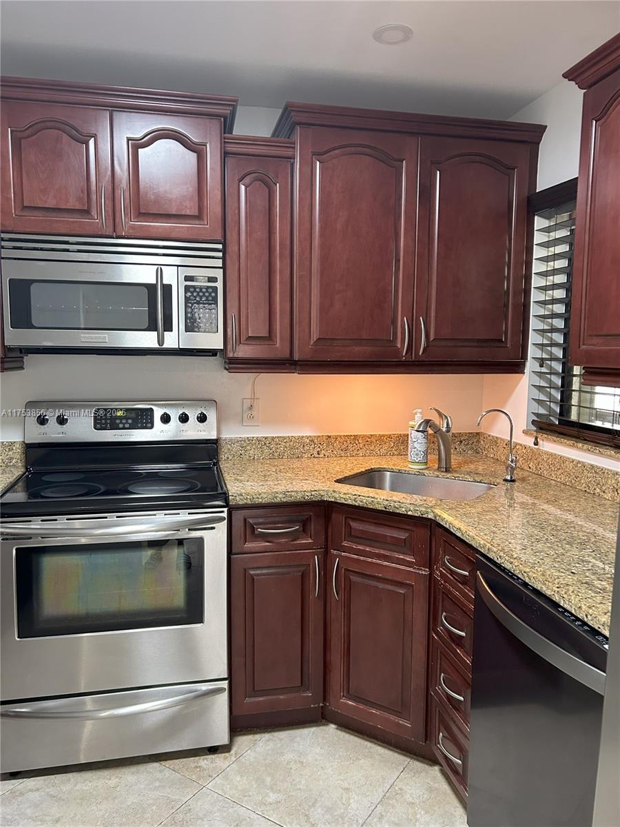 Coconut Creek Condo: 3299 Cocoplum Circle