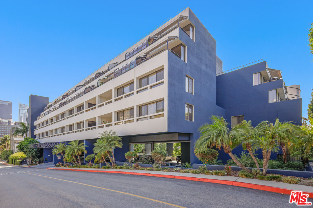 Los Angeles Condo: 880 West 1st Street