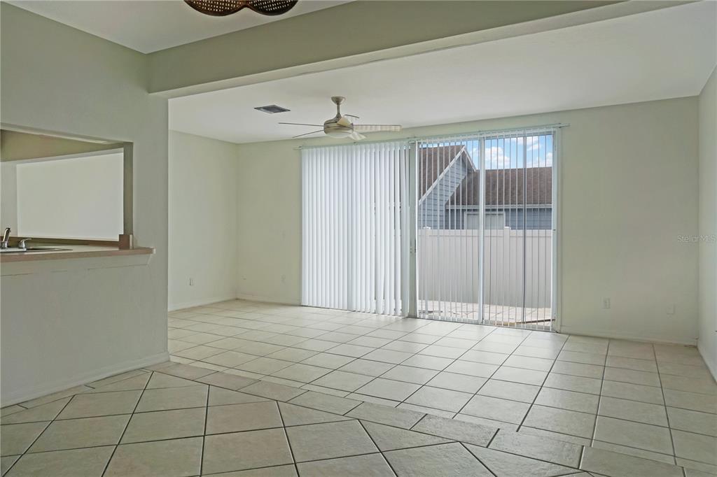 Davenport Condo: 215 Mango Drive